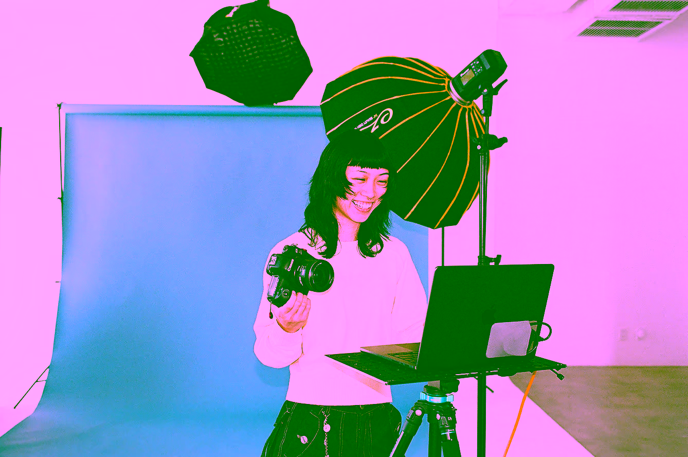 Working photographer at a photoshoot