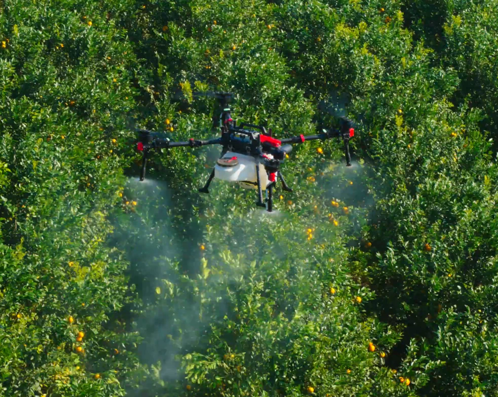 XAG P150 Max система распыления Revo Spray фотография