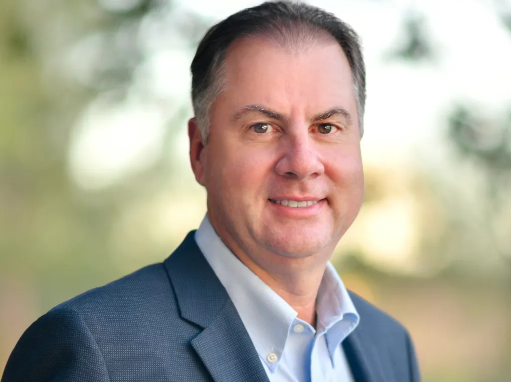 Ernesto Lopes honored as a 2024 Power Leader in Real Estate