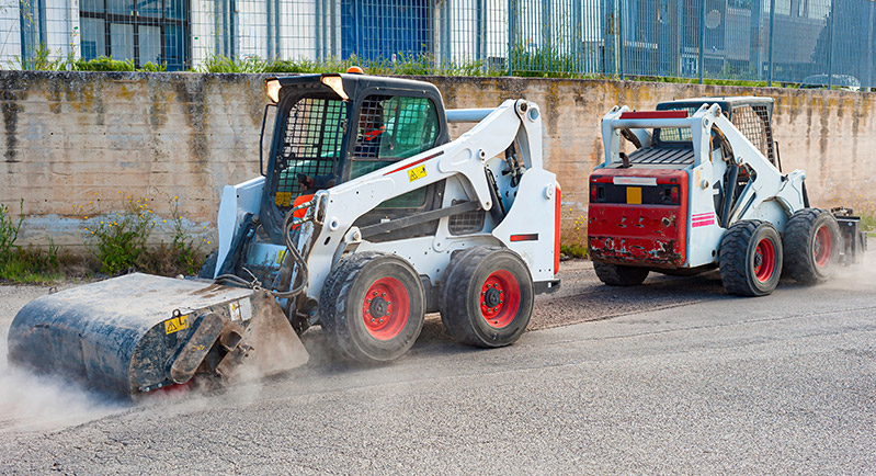 10 Best Skid Steers image