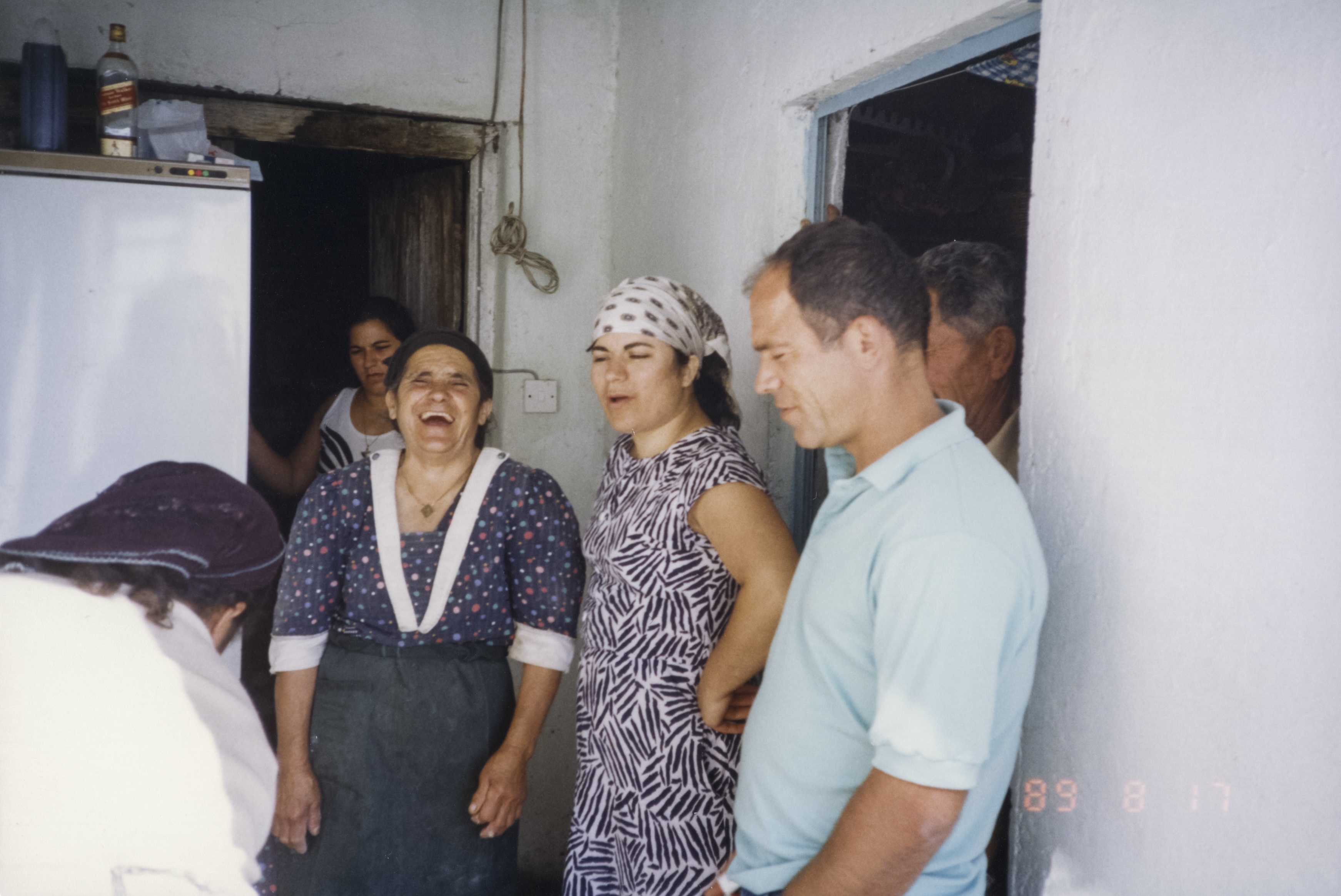 Anna's parents with her mother's family in Kyperounda, August 17, 1989