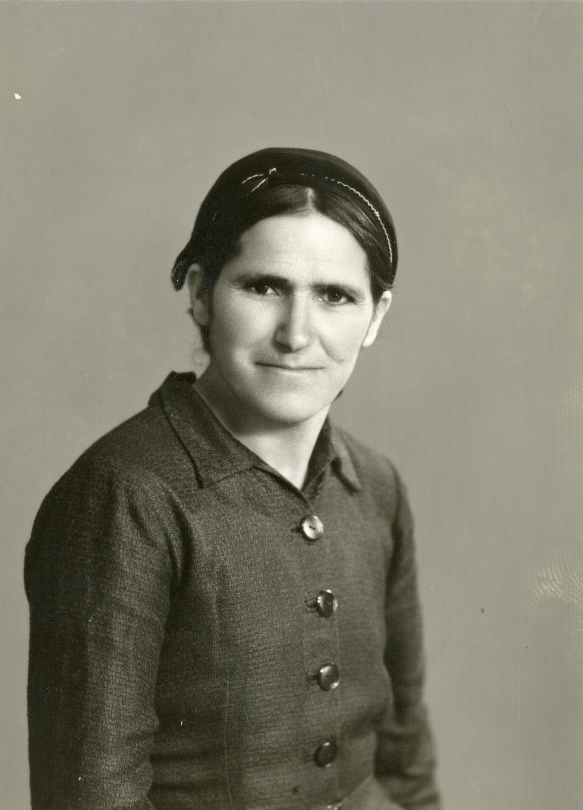 Theodoros' mother, 1940s