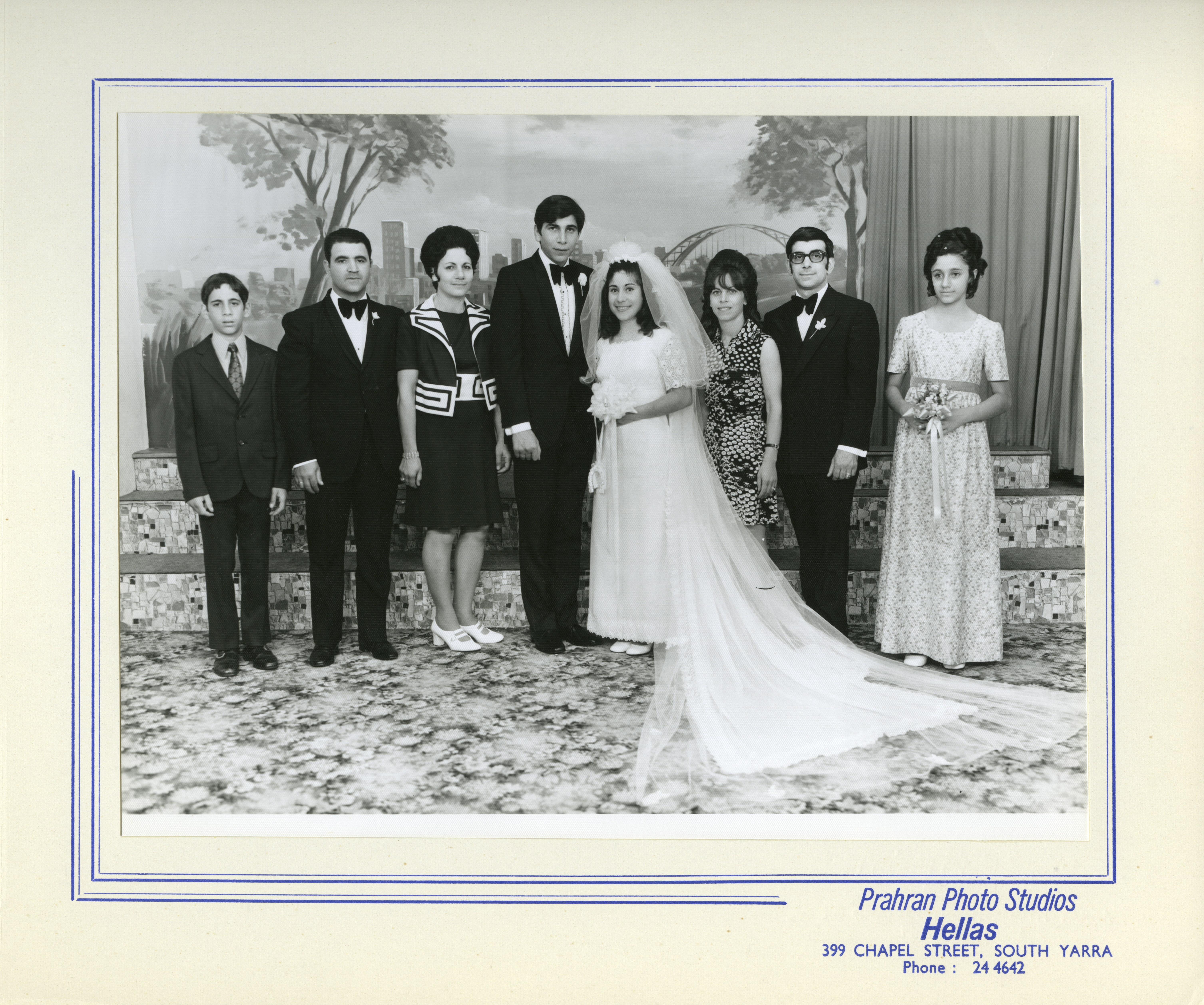 Nitsa's extended family in Australia, 1960s