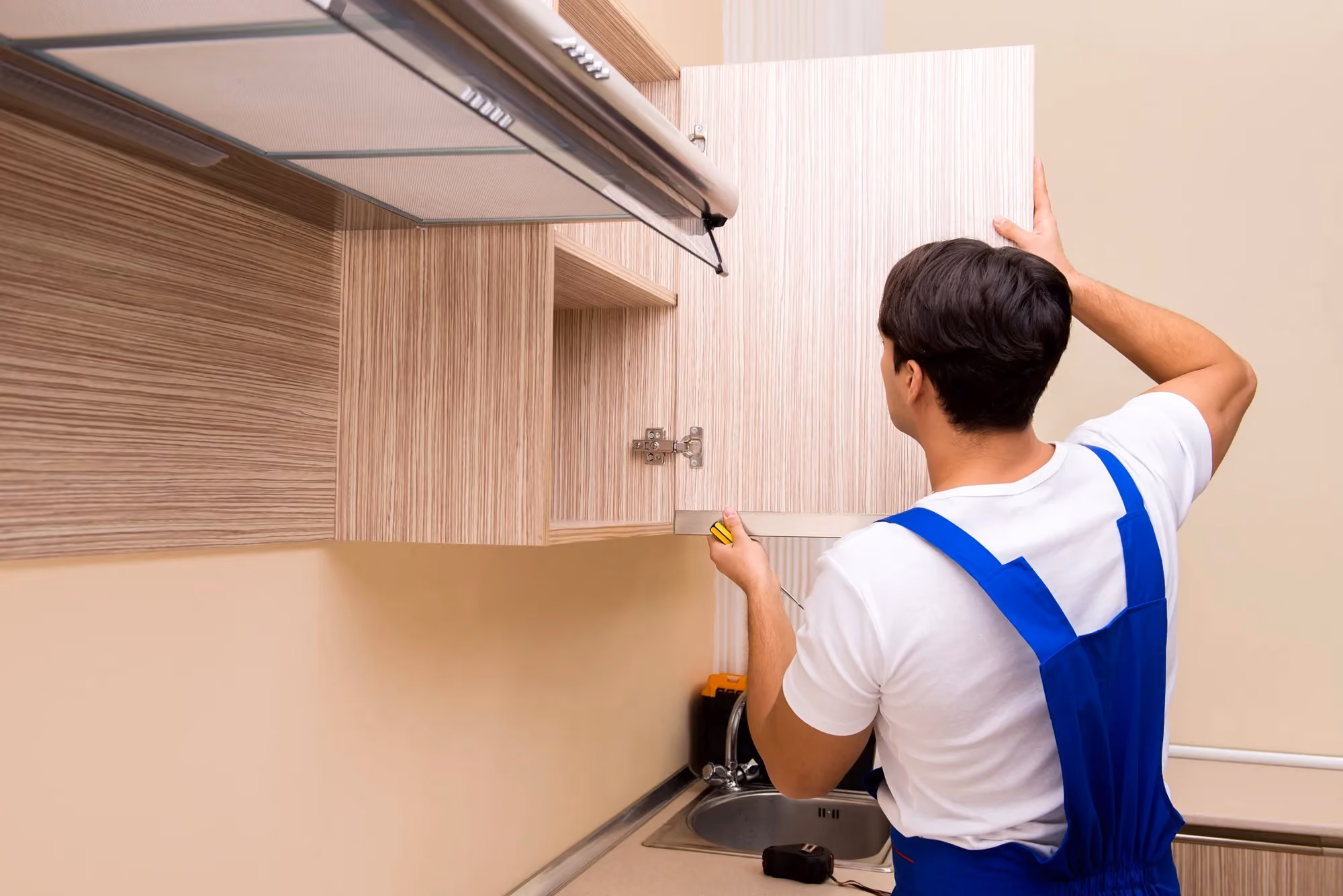 How Much Does Cabinet Refacing Cost in 2026?