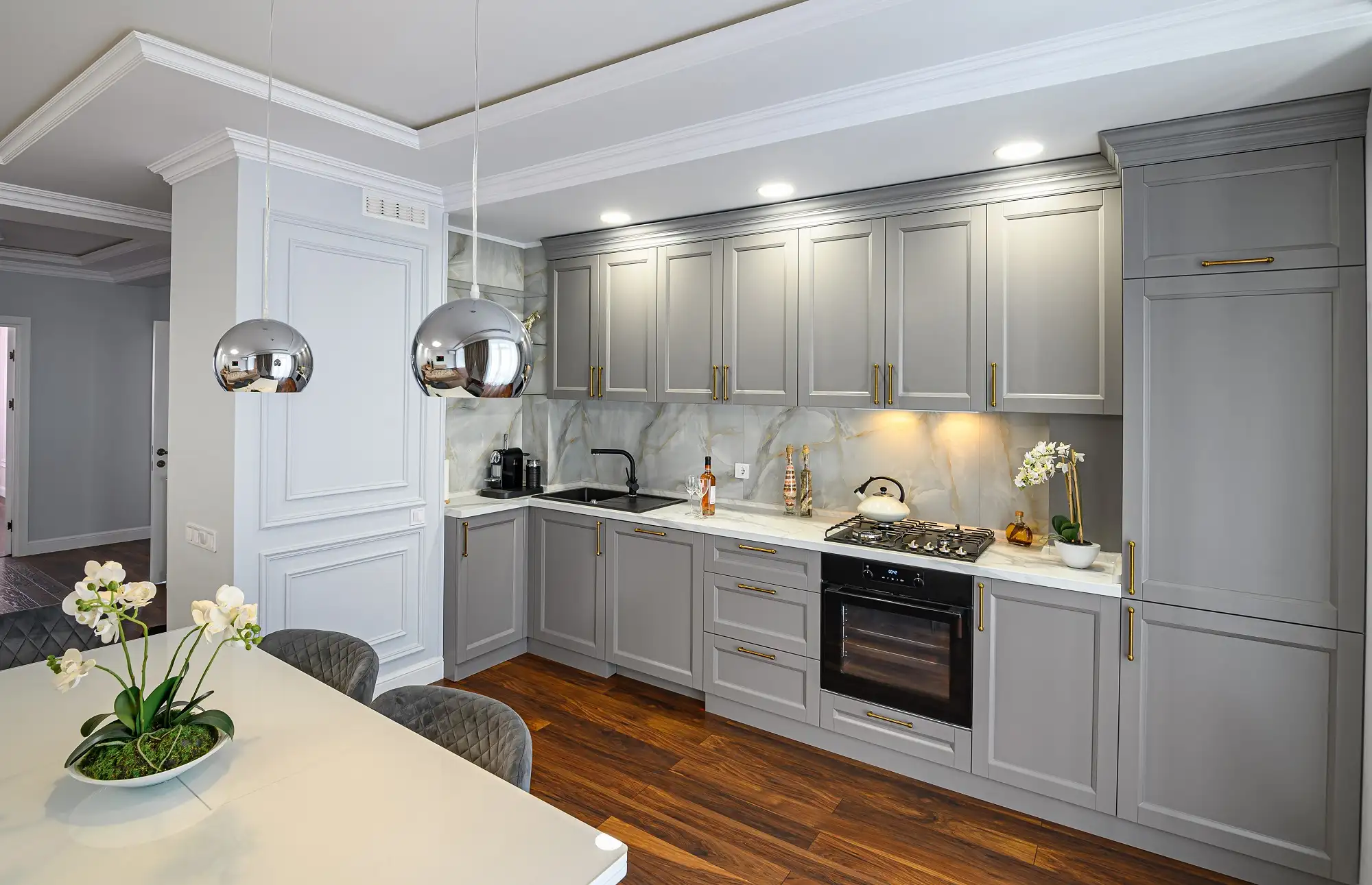 Your Cabinet Refacing Guide in Naperville, Illinois