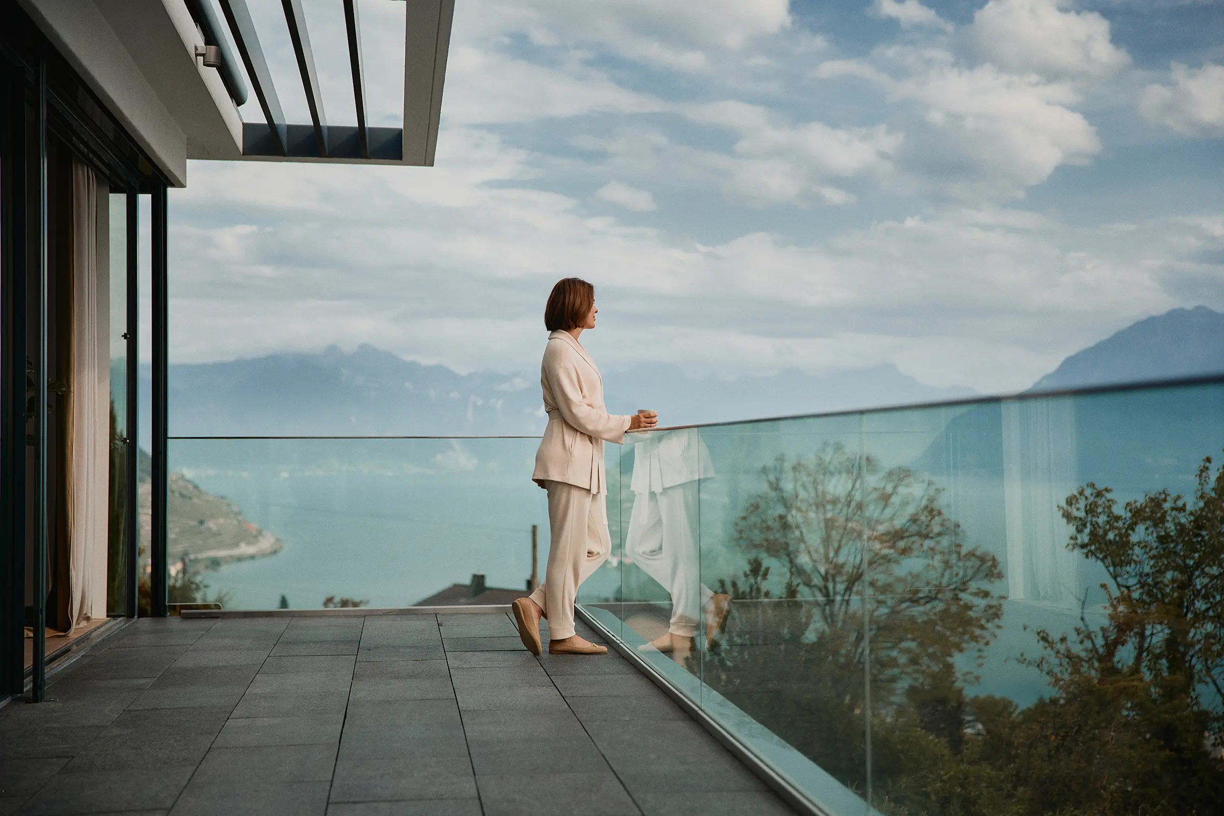 Commercial photography by Simeon Wälti in Zürich for Elité X Heimat Films