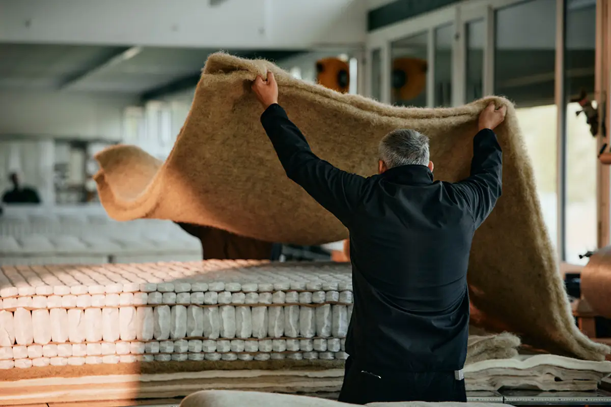 Commercial photography by Simeon Wälti in Zürich for Elité X Heimat Films