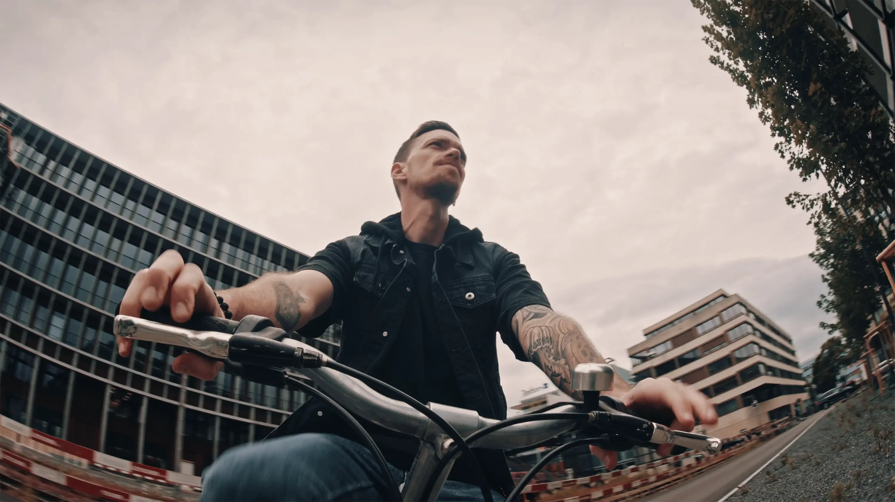 Music Video Production by Simeon Wälti in Zürich
