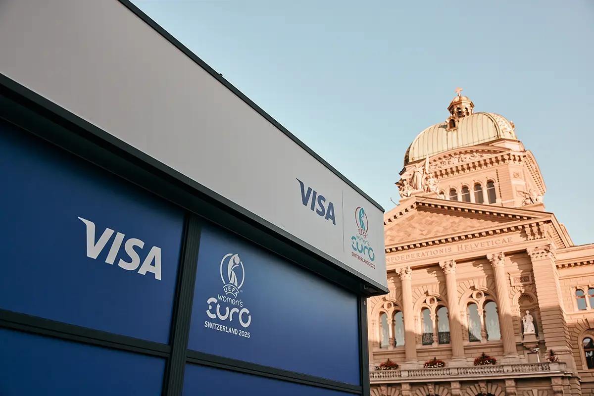Corporate Photography by Simeon Wälti Photographer in Zürich for VISA at WEM25