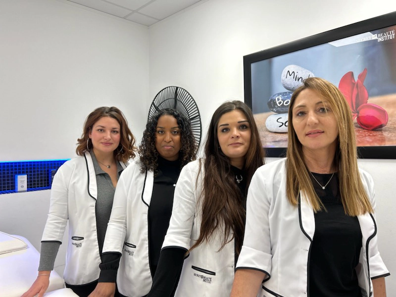 L'équipe de Secret de Beauté de Le Mans