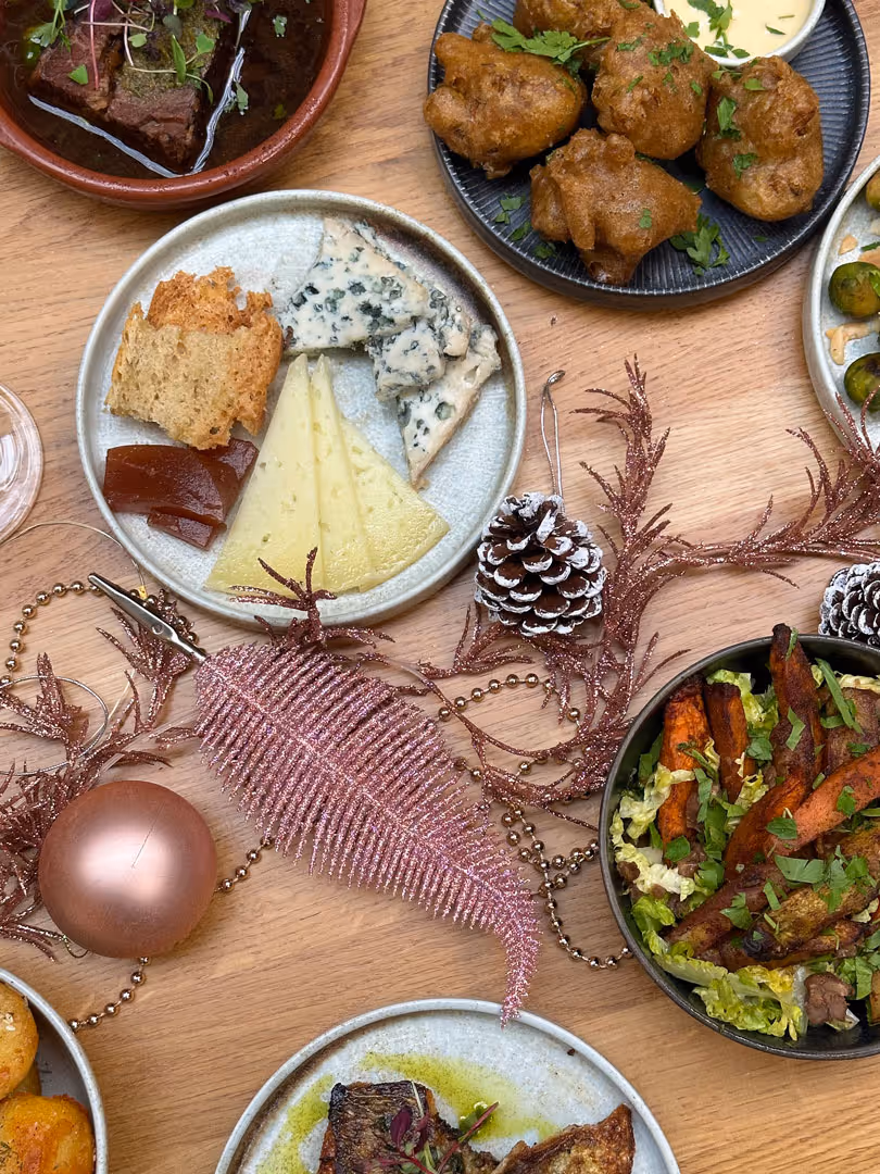 Lovelife Christmas Dinner