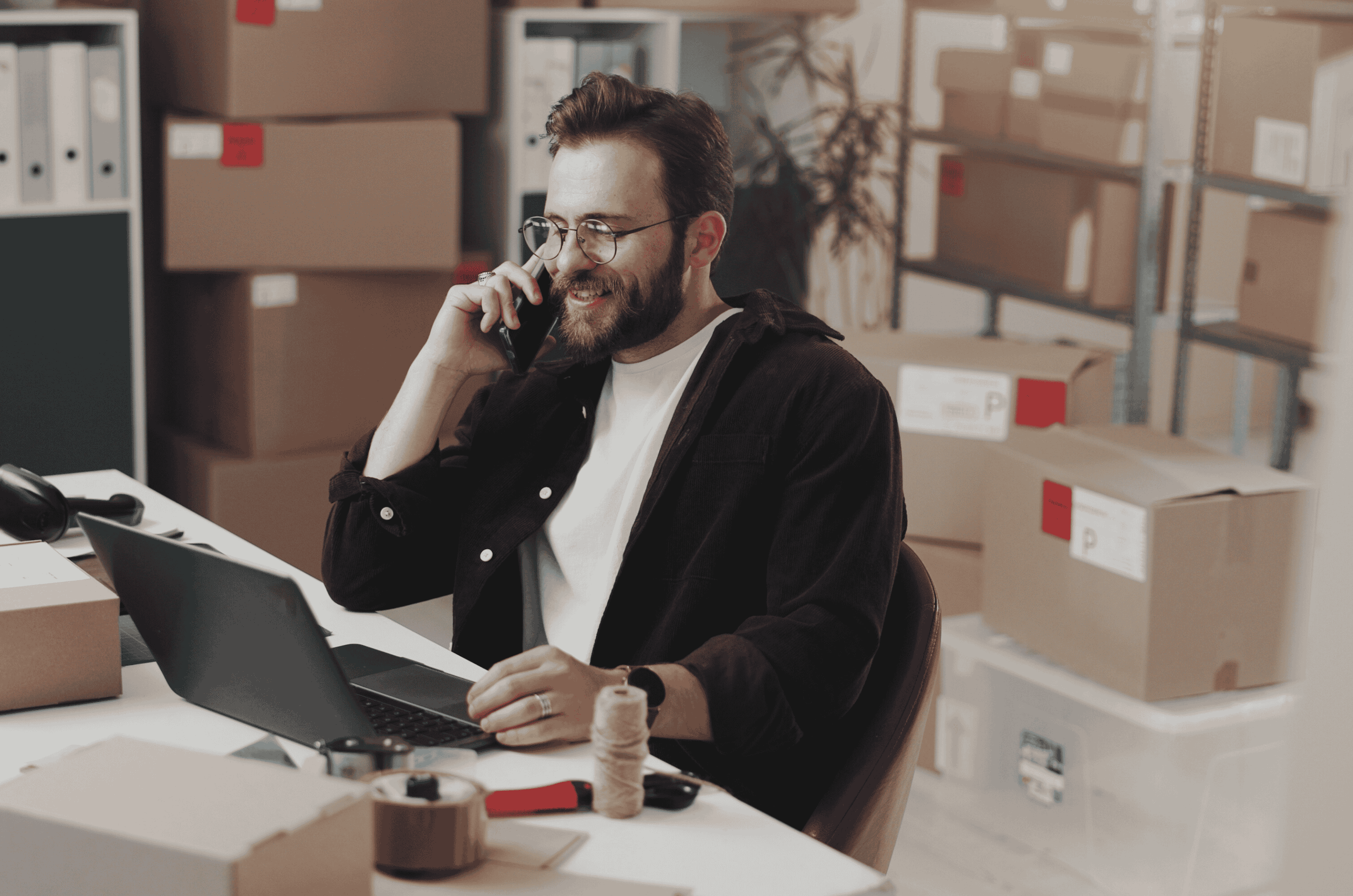 The Critical Role of Shipping Support: VESYL vs ShipStation