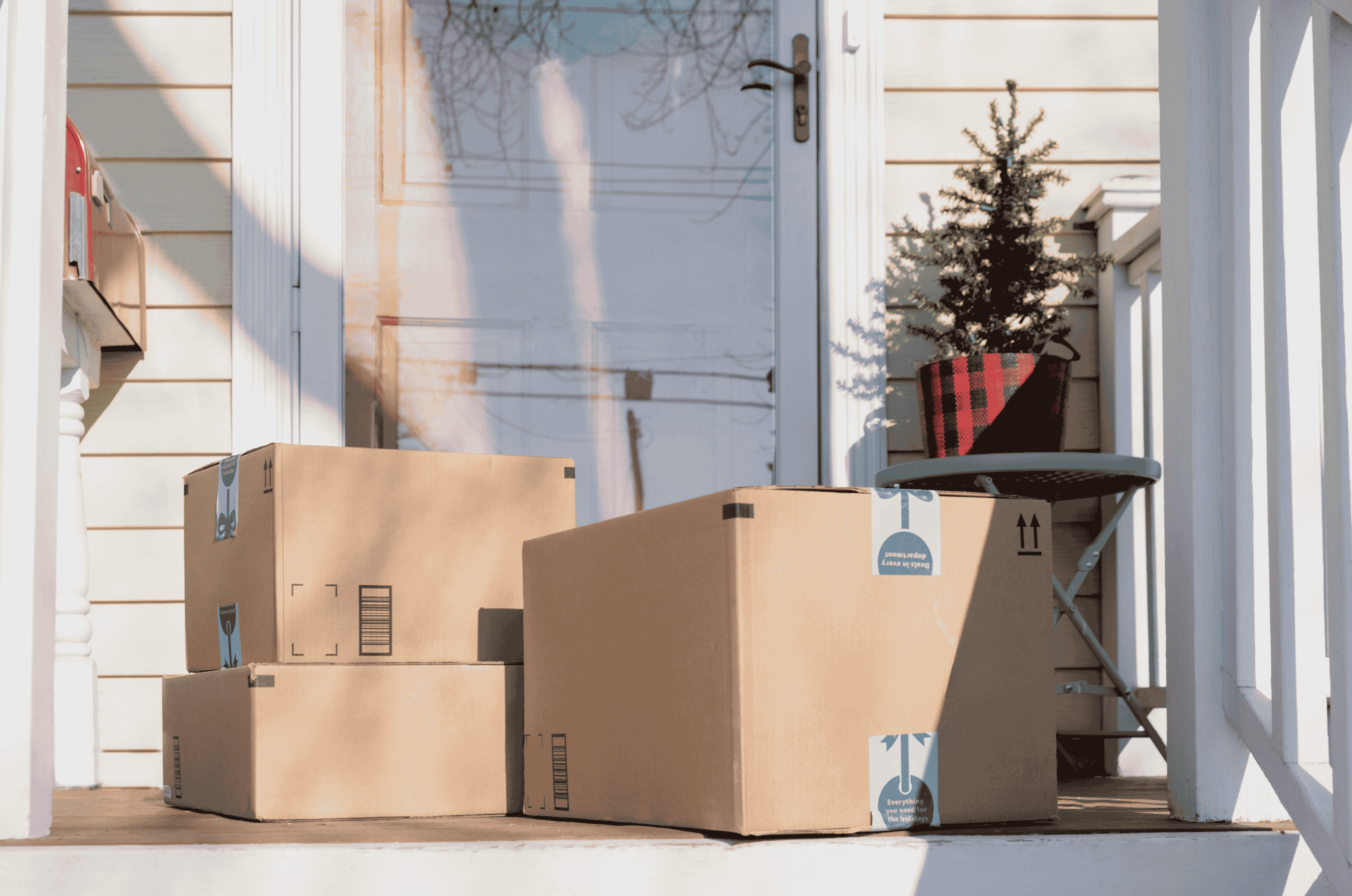 USPS Holiday Shipping Deadlines 2025: What Businesses Need to Know