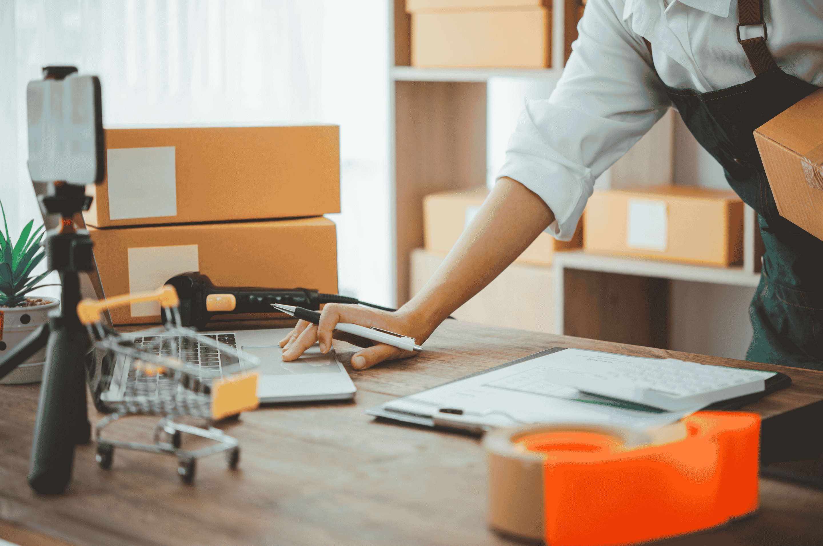 What Tools Ecommerce Brands Use to Ship Orders (From Manual to Automated)