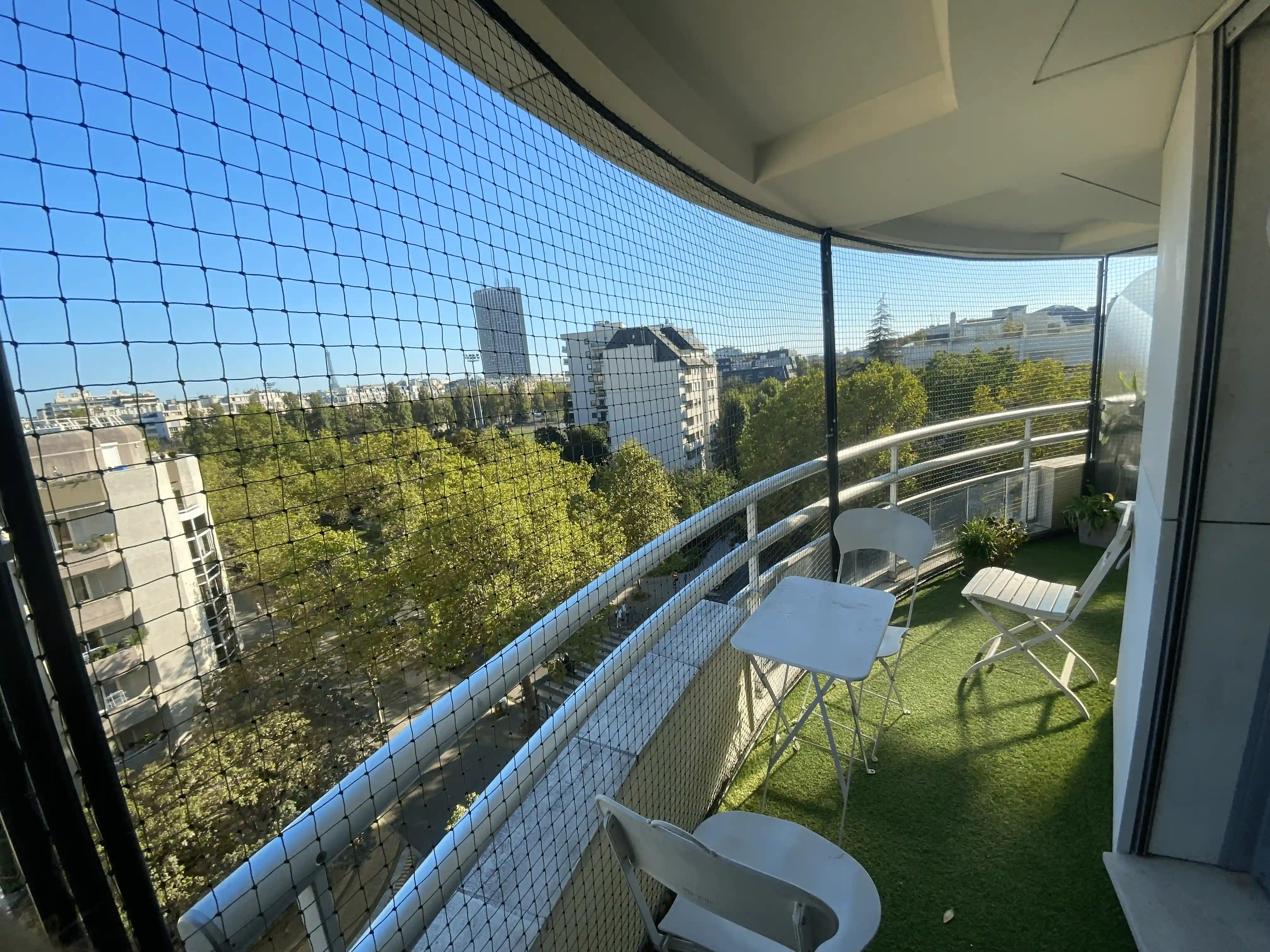Balcon sécurisé pour chat avec cadre et filet renforcé