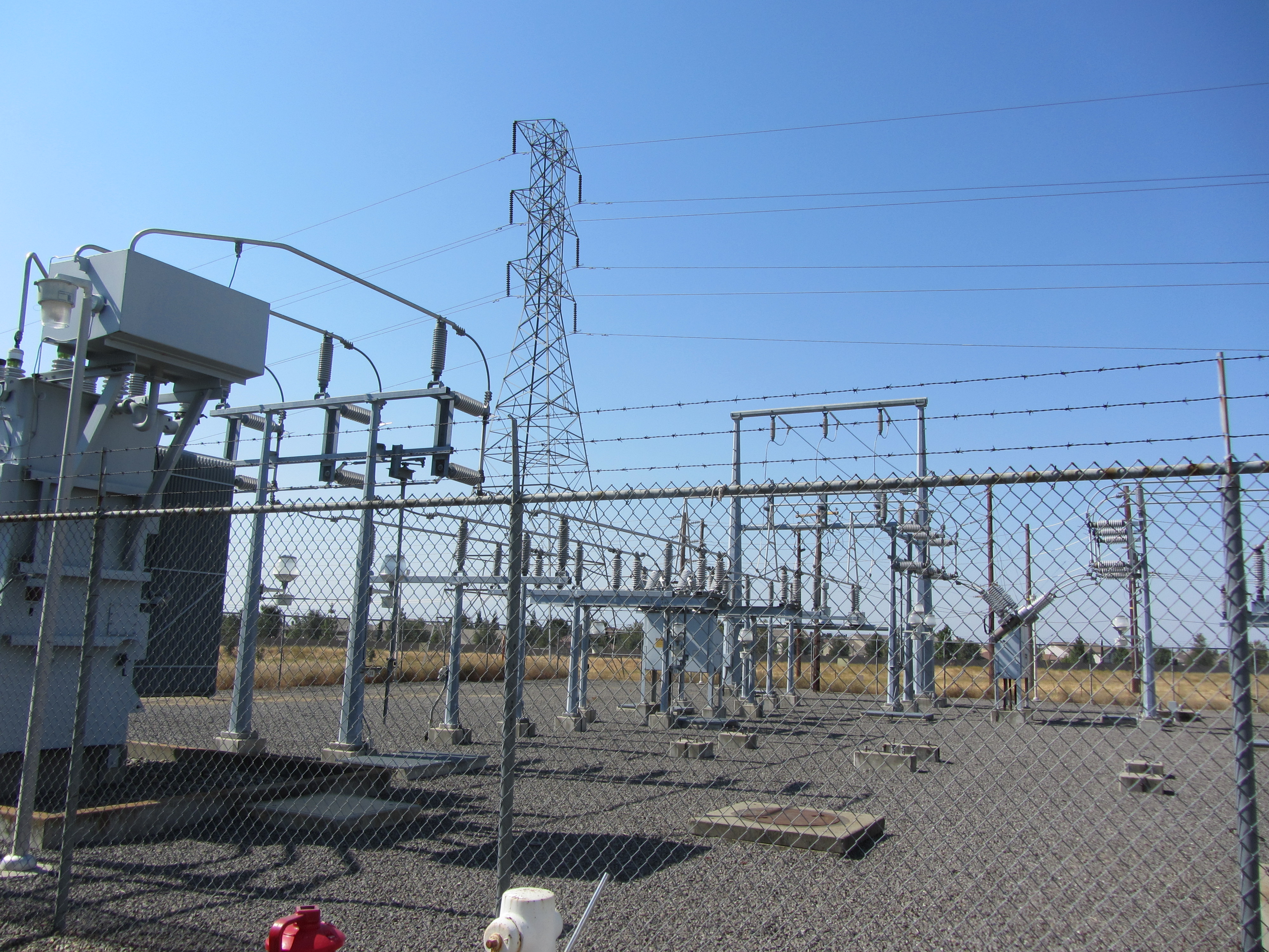 IEC provided REU with equipment evaluation and construction engineering support for the relay replacement for REU's Roseville Power Plant 2 (RPP2) facility.
