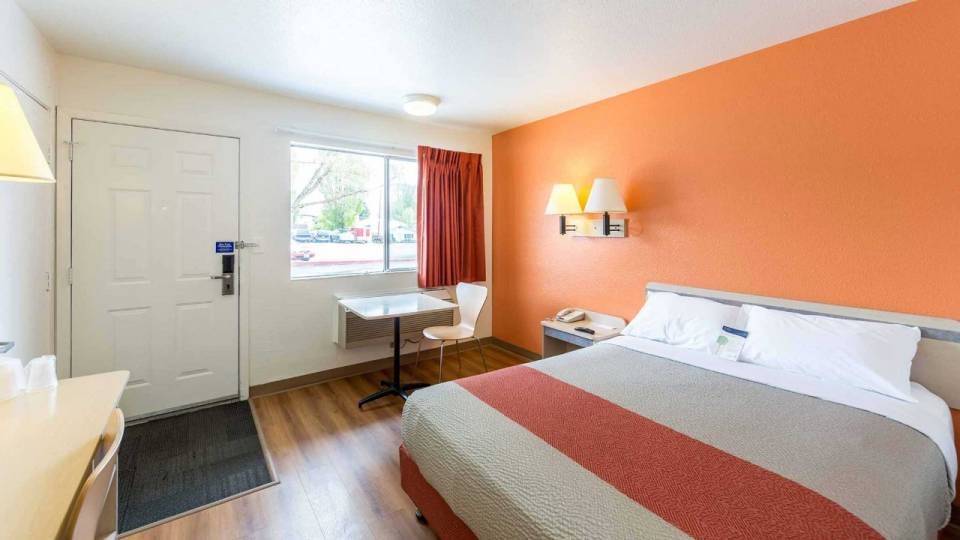 Klamath Experience Partners Image