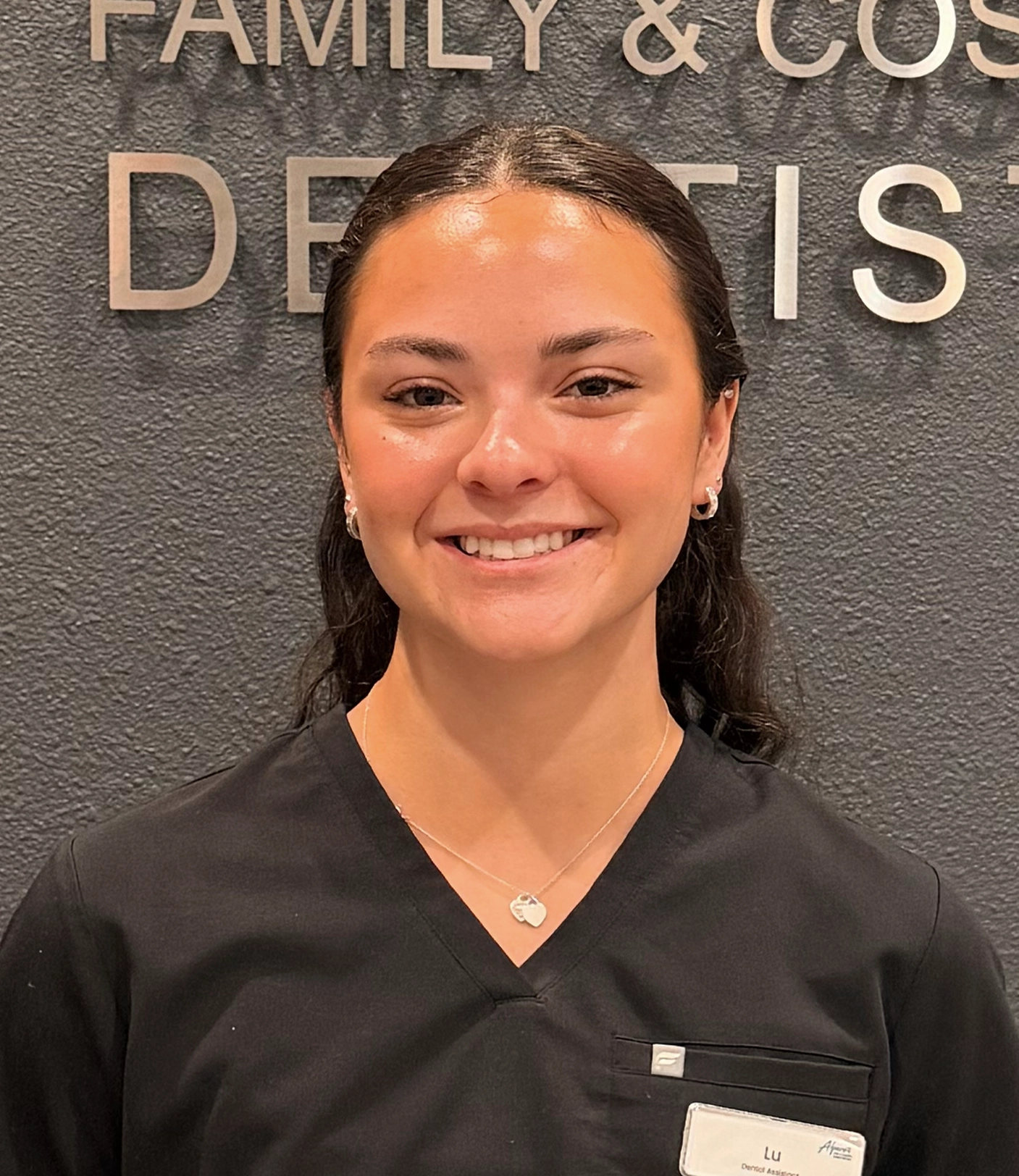 dental assistant lu in scottsdale office