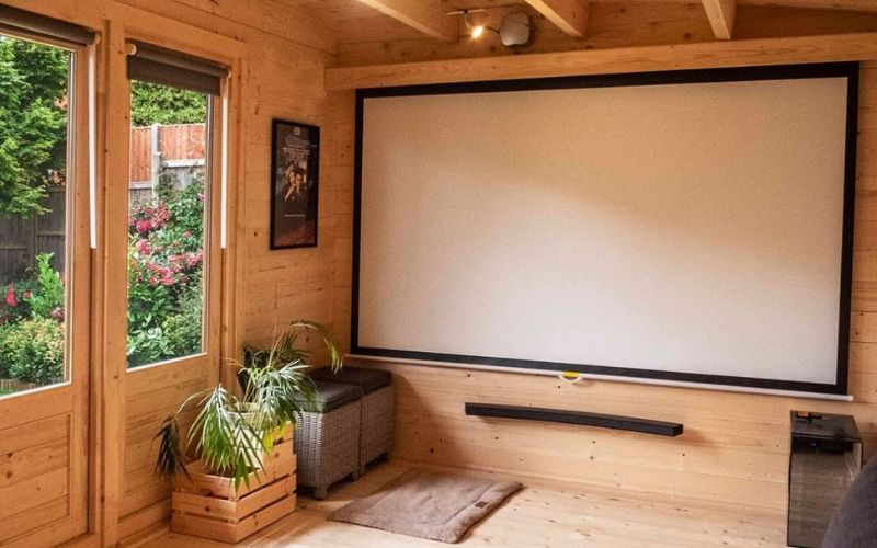 garden room cinema