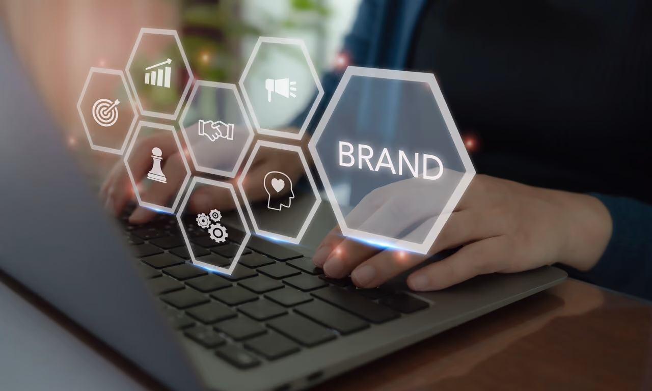 Gestão de marca com foco em branding, posicionamento estratégico, comunicação e construção de autoridade no mercado.