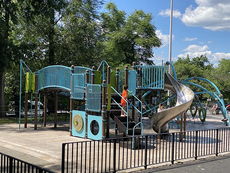 the equipment is very much in line with other 2020s era playgrounds with acqua and green colors