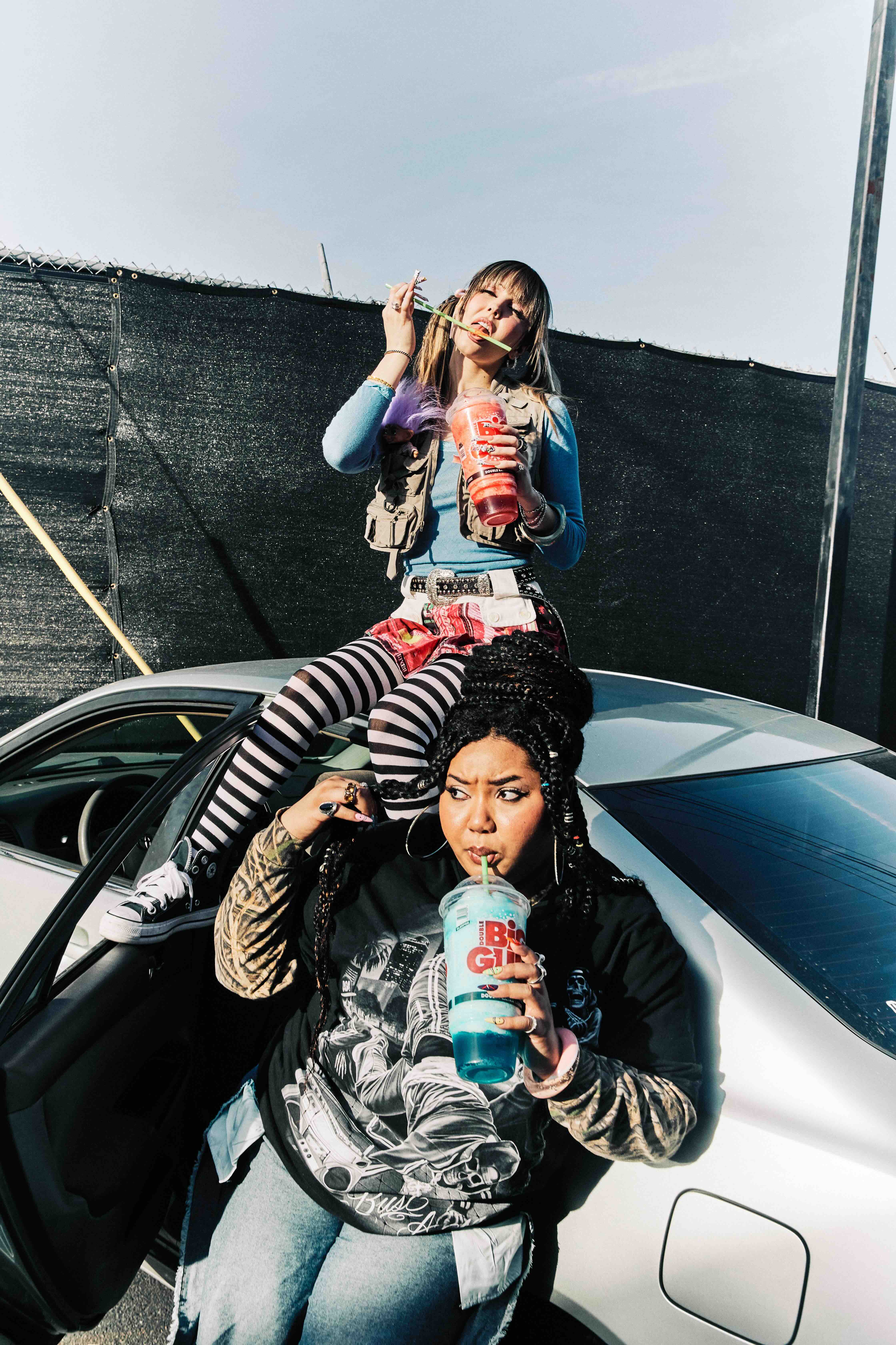Pebbles&TamTam, "kissing it" press kit, july 2025