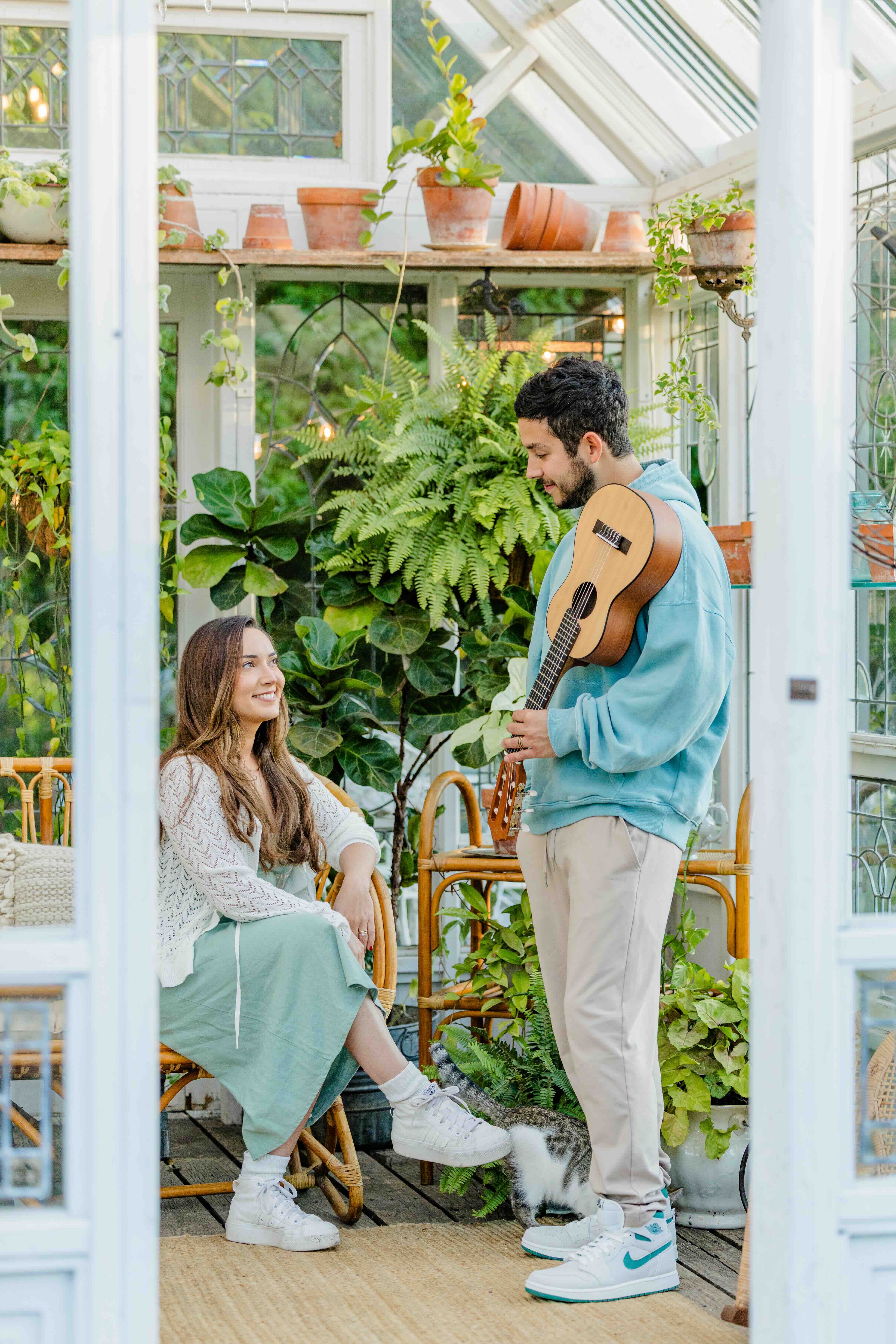 SIAS, "Your World" press kit