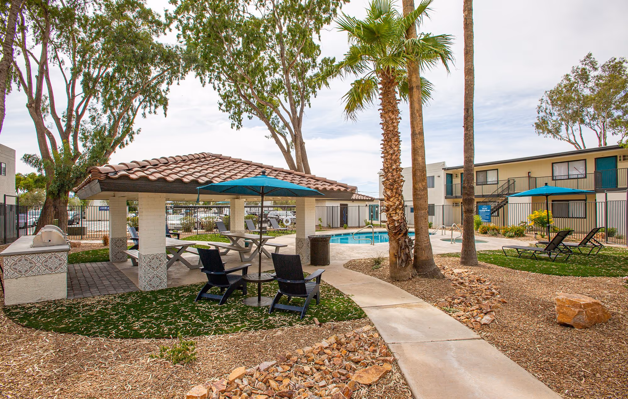 bbg grill and picnic area