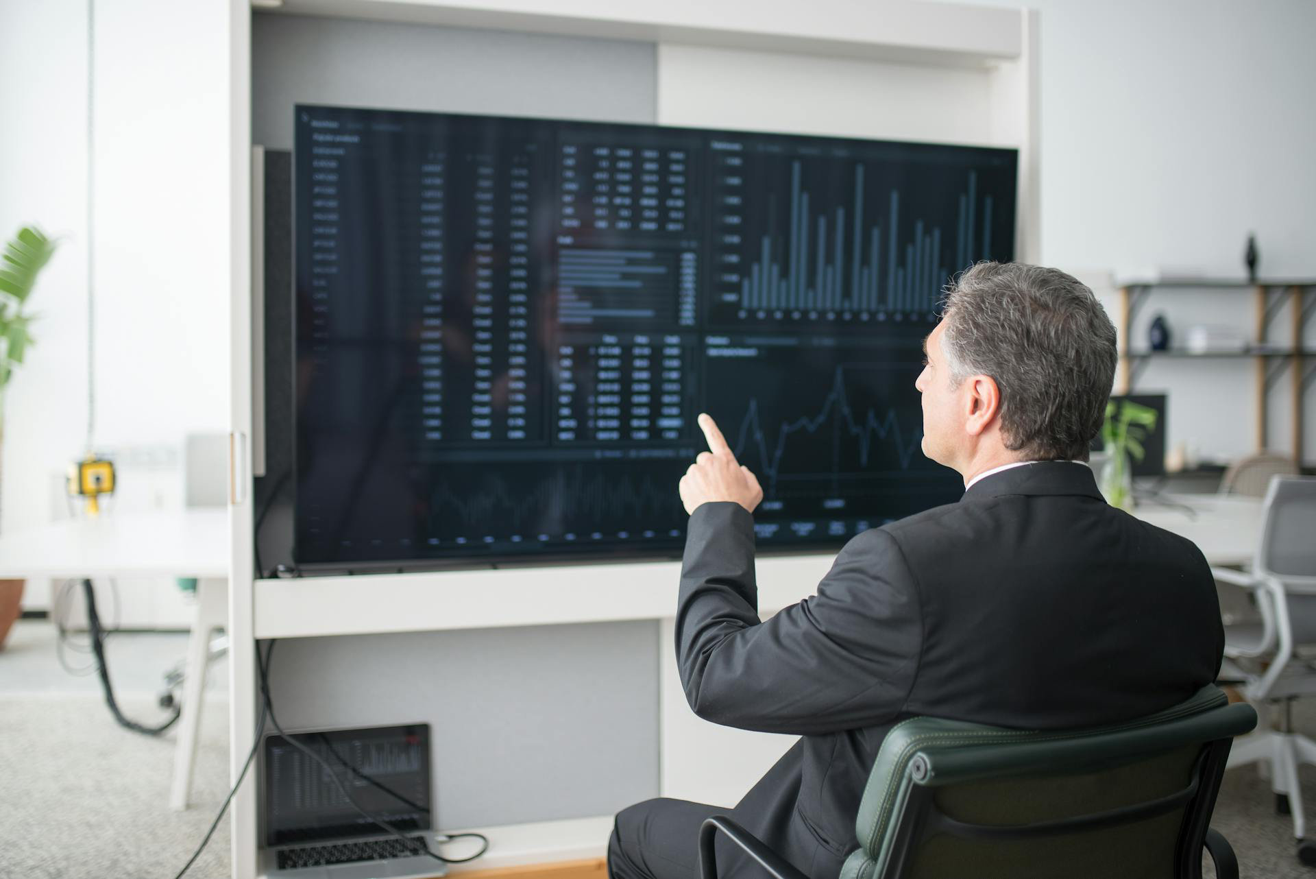 A lawyer looking at a dashboard
