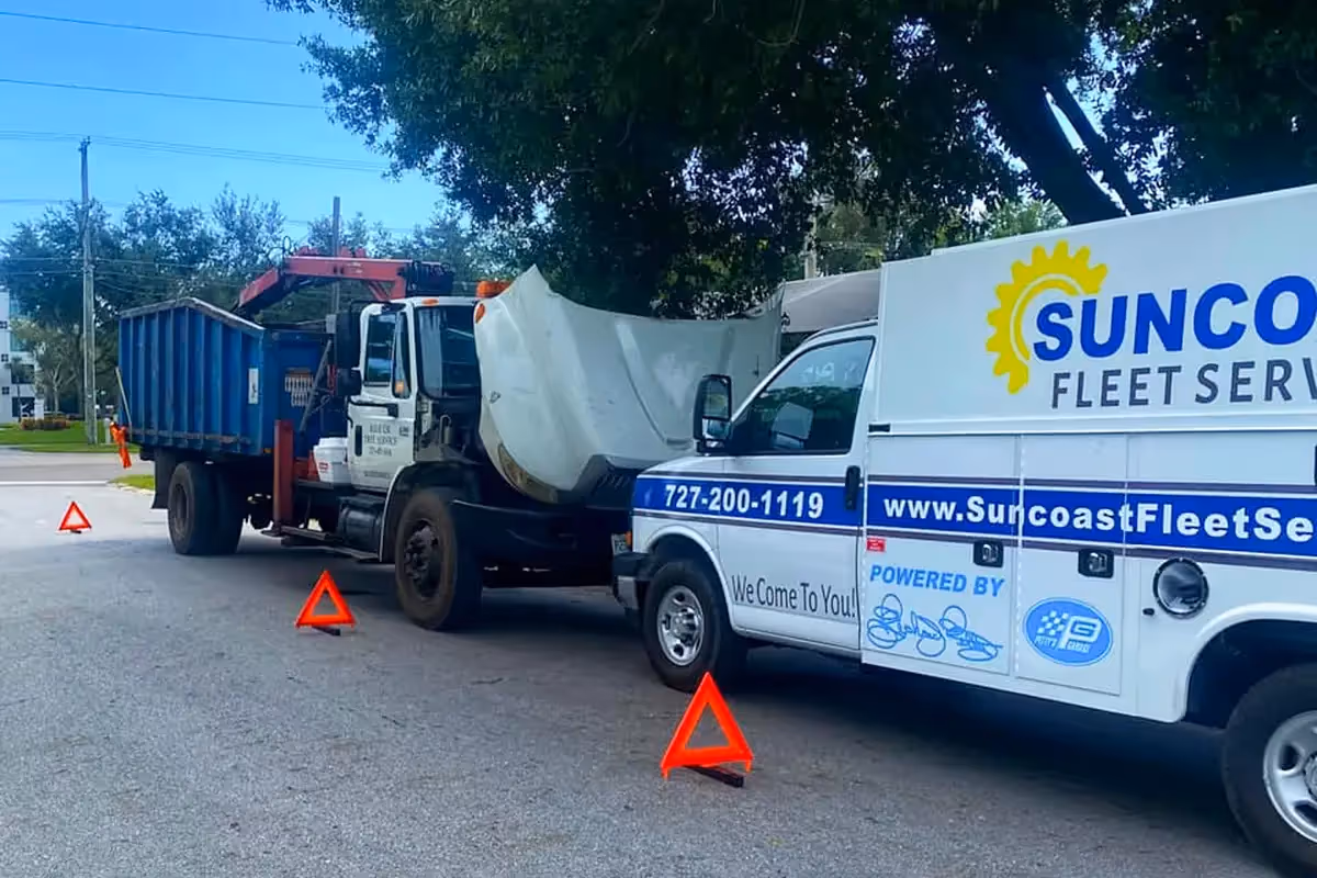 Mobile diesel mechanic performing emergency roadside assistance in Tampa, Florida