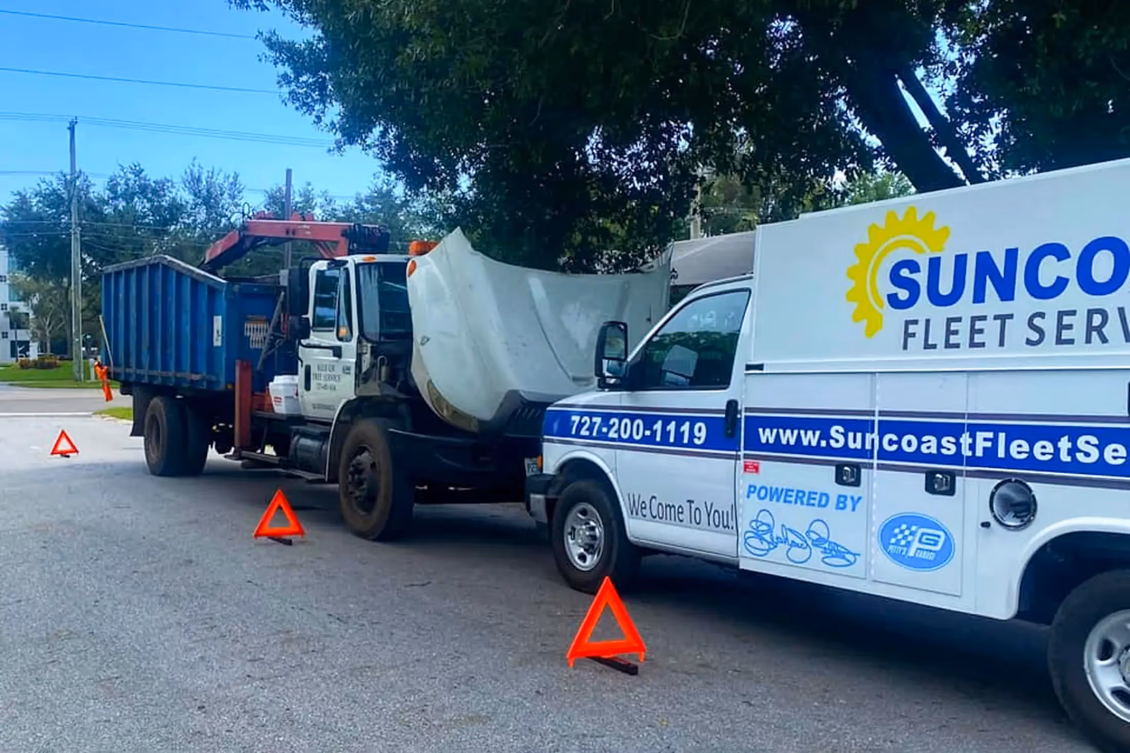 Mobile diesel mechanic performing emergency roadside assistance in Tampa, Florida