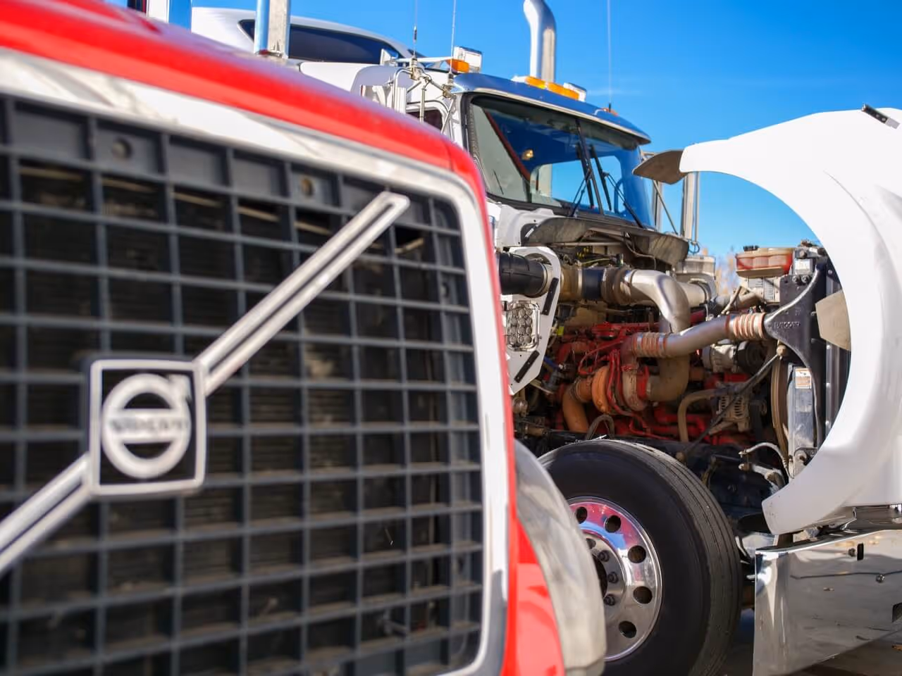 Learn essential maintenance tips for diesel generators from Suncoast Fleet Services. Ensure reliability and longevity in Tampa, FL's demanding conditions.