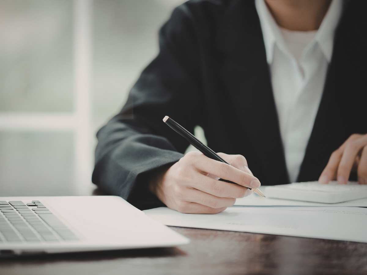 Turvallisuusauditointeja, poistumisturvallisuusselvityksiä ja turvallisuuskävelyitä.