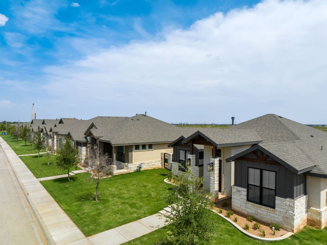 The Vineyard community with houses built by Purple Key Homes.