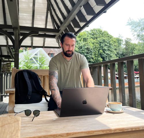 London WordPress Web Designer Developer Lewis Edward