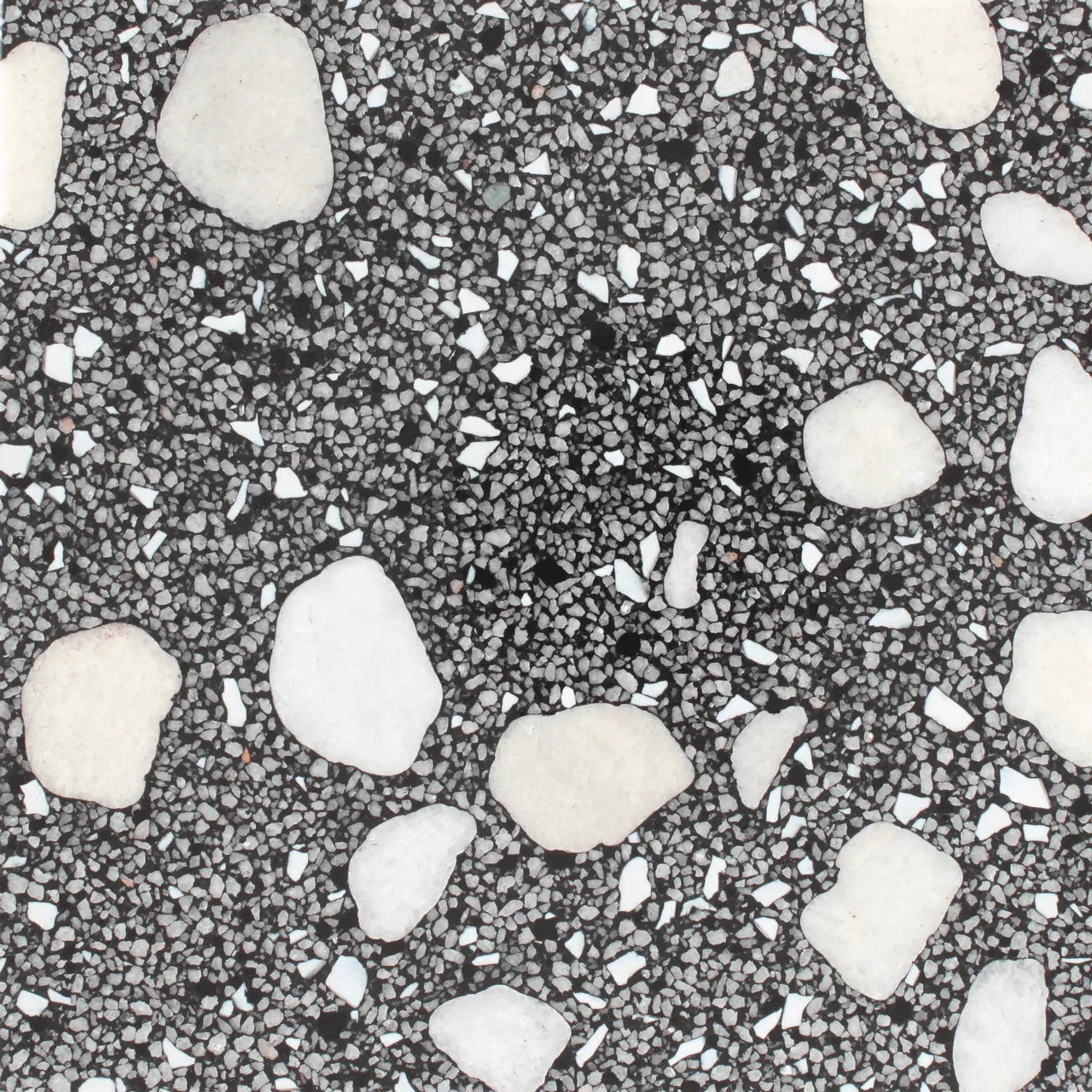 amostra de terrazzo preto com inertes micro e grandes, em pedra italiana thassos / black terrazzo sample with micro and big aggregates in white thassos italian stone.
