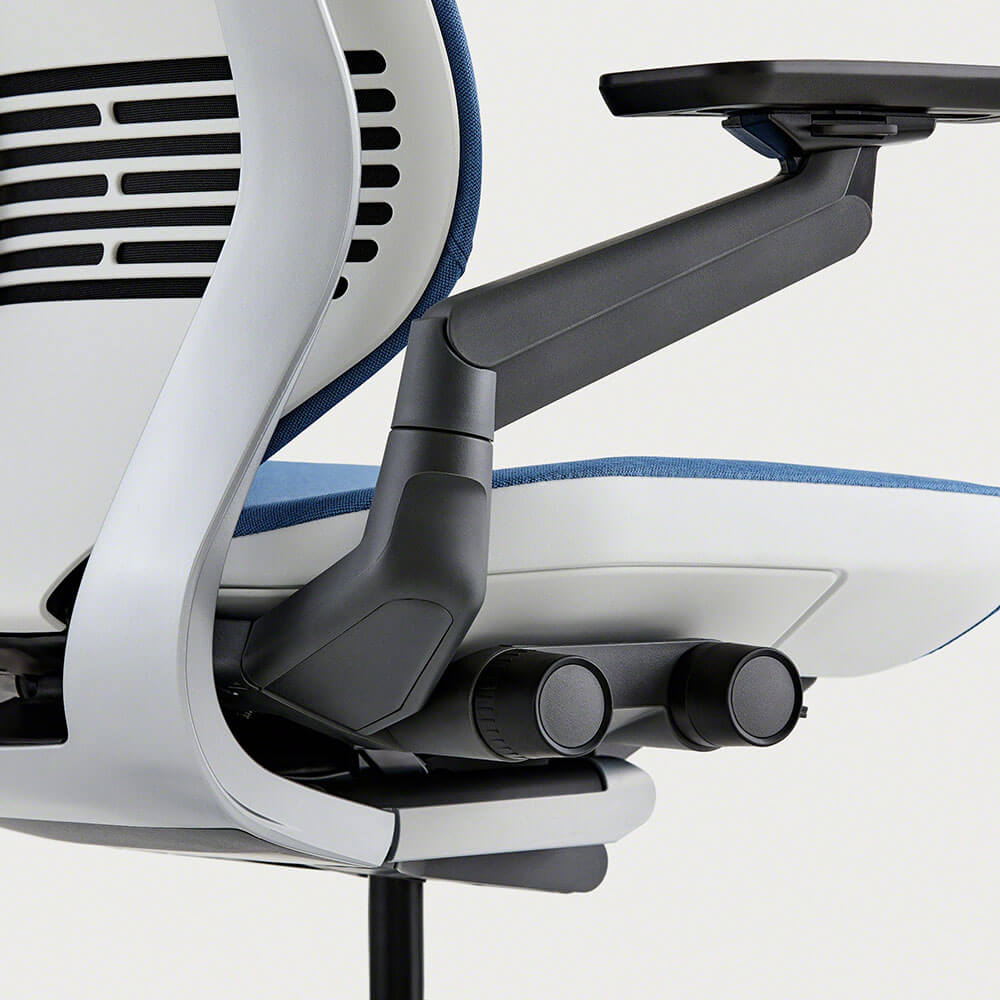 Steelcase Gesture Recline Control