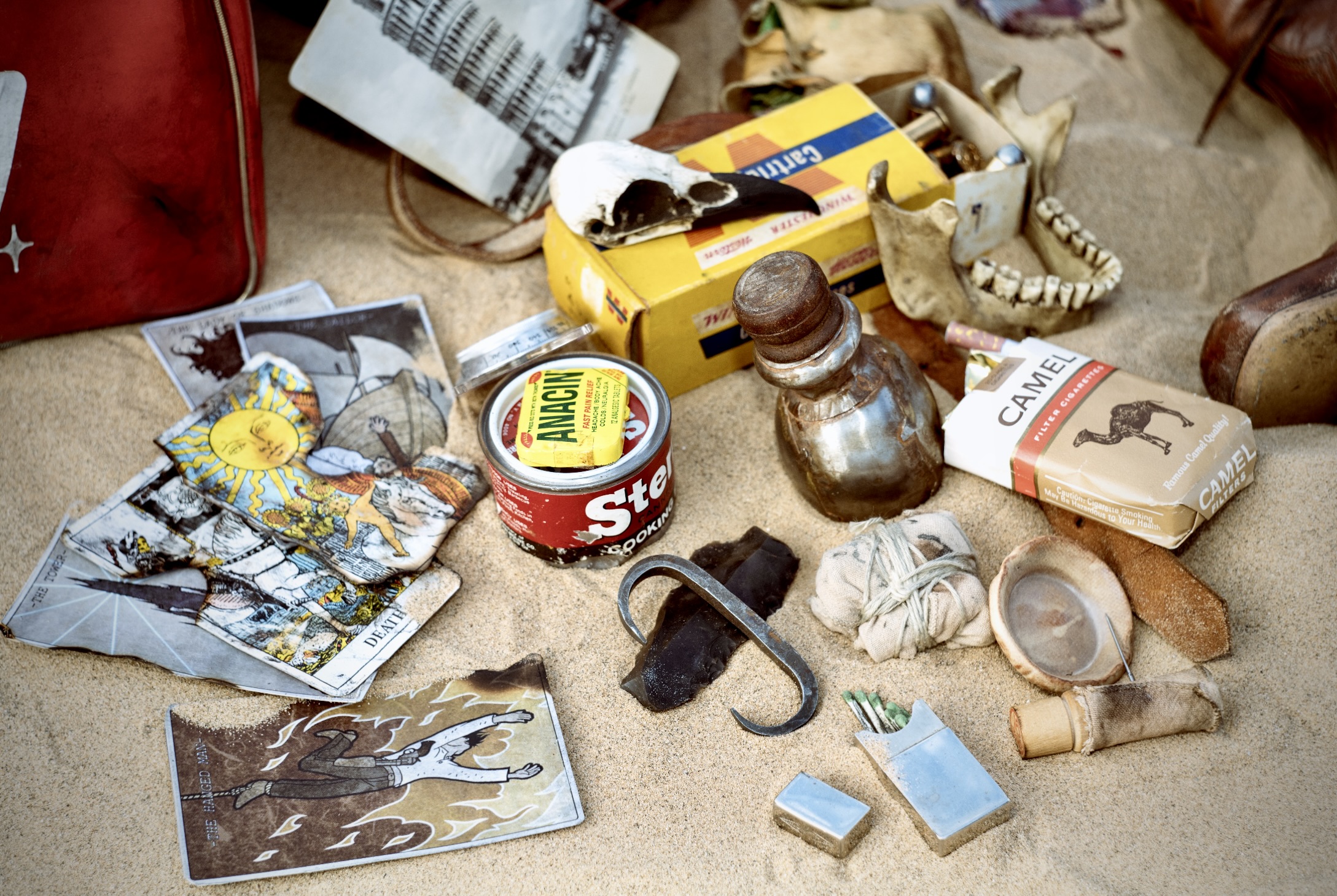 A collection of ephemera related to Stephen King's The Dark Tower book series.