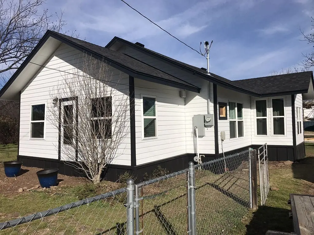 James Hardie® Siding and Its Fire Resistance