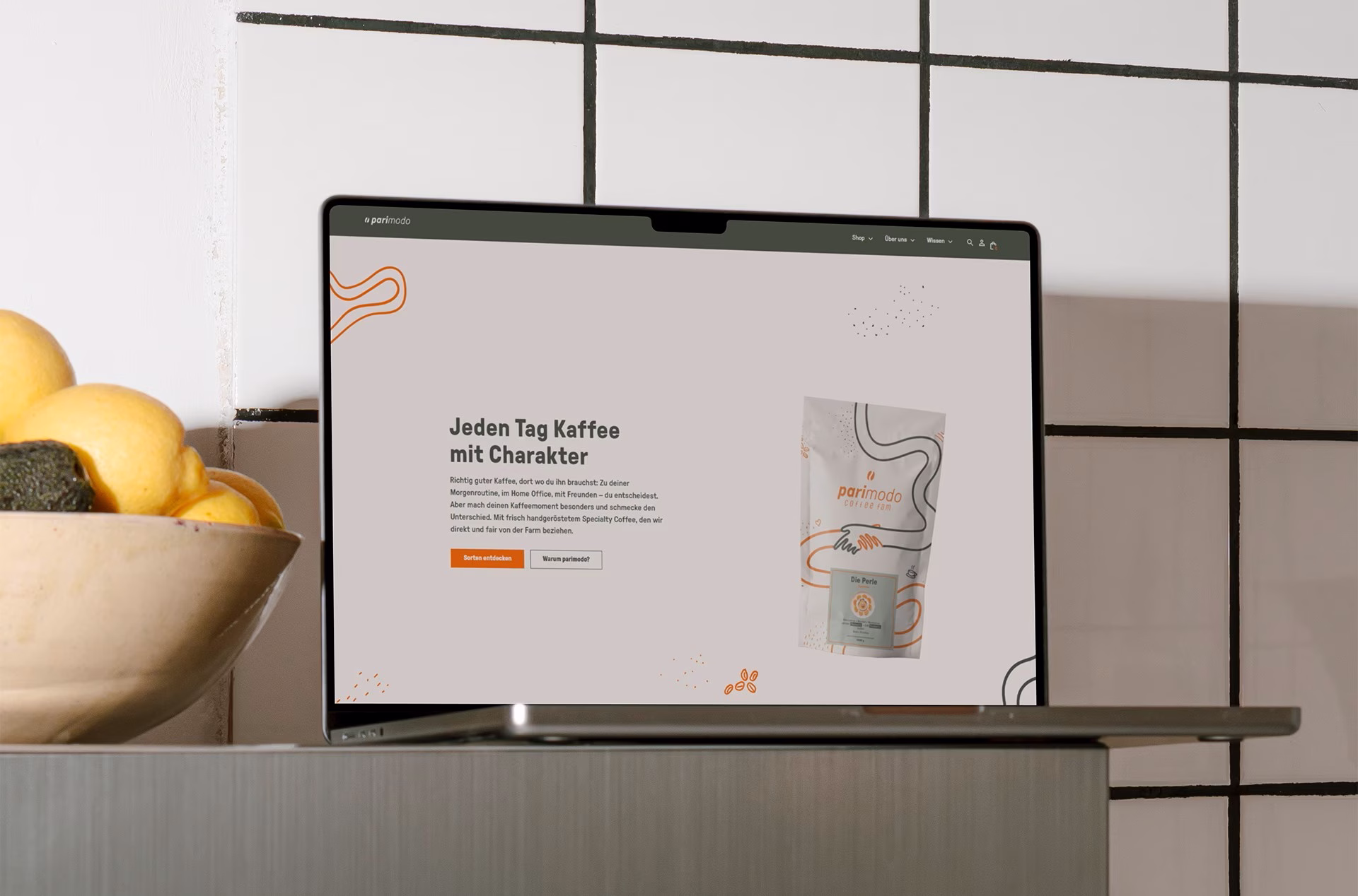 Brand Design, Packaging Design, Webdesign & Shopify-Webshop für nachhaltige Fairtrade-Kaffeerösterei parimodo aus Köln mit sympathischem Illustrationstil.