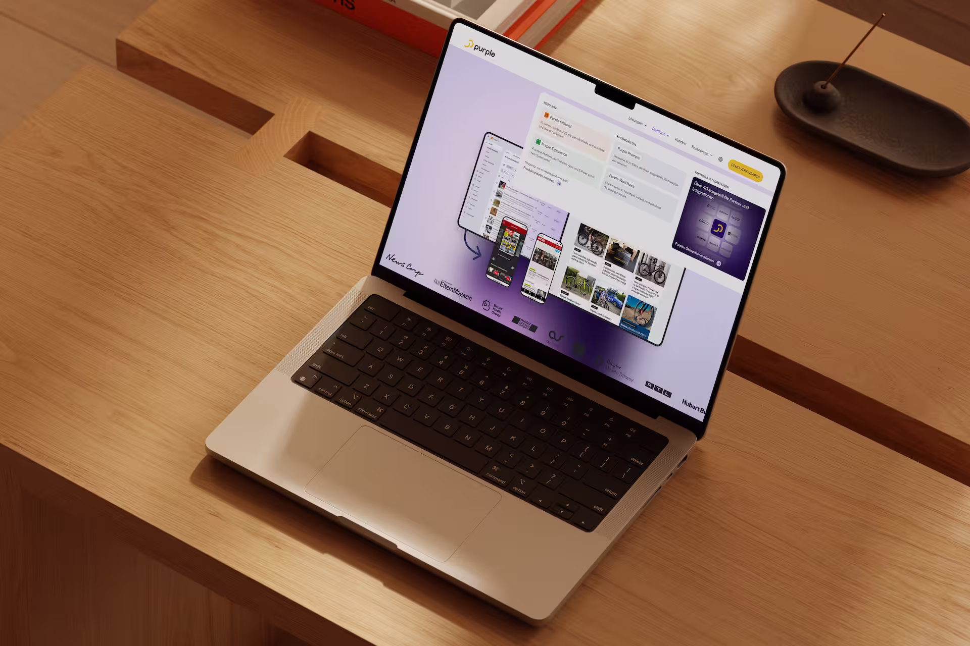Modernes Brand Design, Webdesign und Webflow Development für Purple – eine SaaS-Plattform für Verlage mit klarer Markenstrategie, zweisprachiger Website, UX-Konzept und individuellen Feature-Visuals.