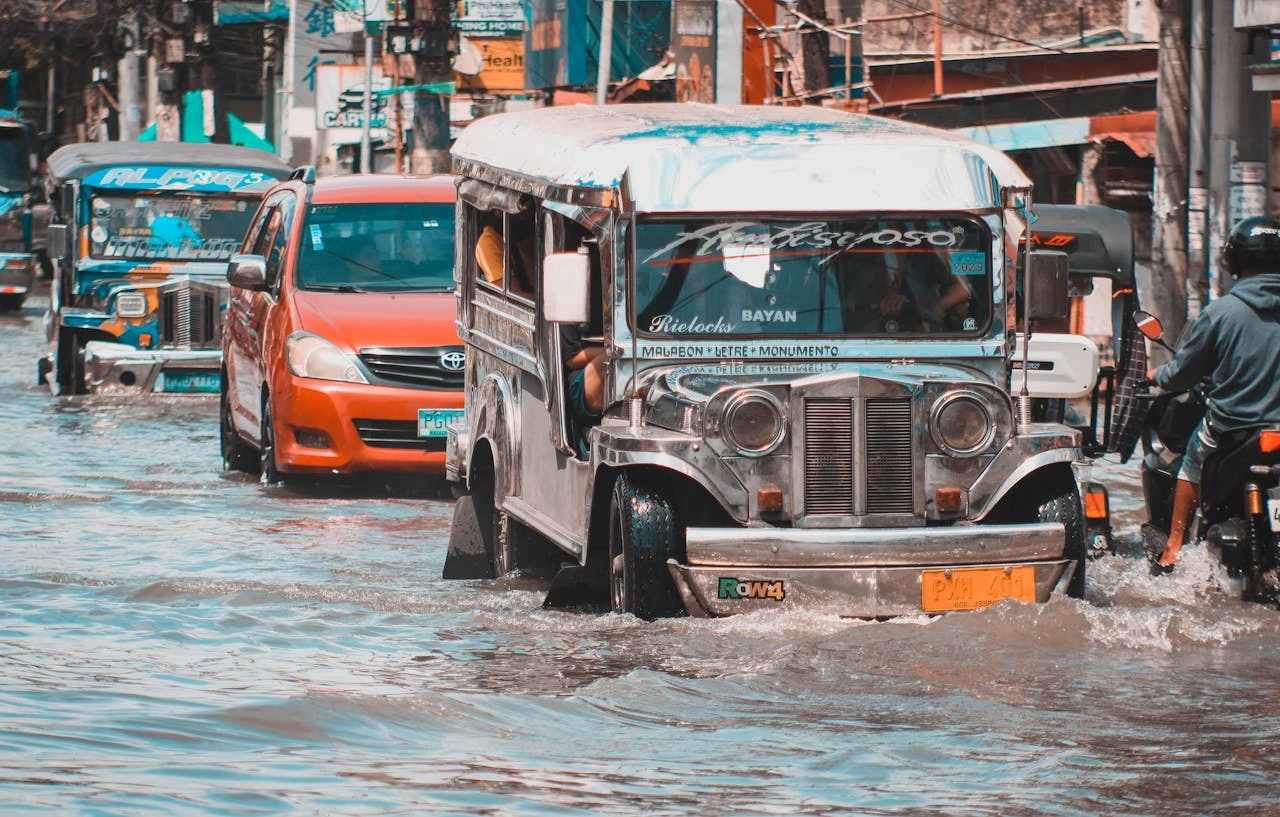 Financial Preparedness During Typhoon Season in the Philippines (The 2025 Family Survival Guide That Fits in Your Pocket)