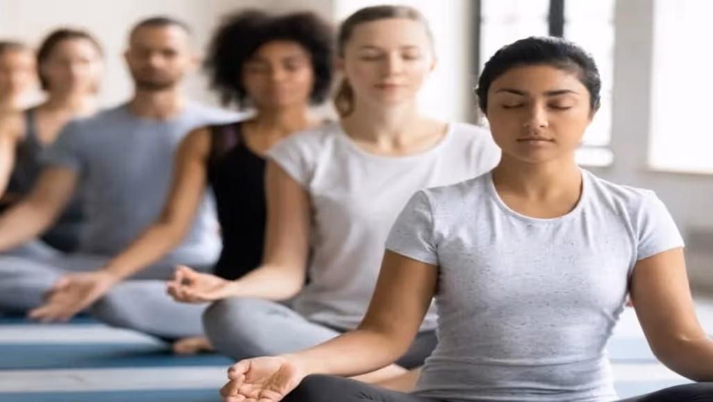 راهنمای جامع یوگا و مدیتیشن برای اضطراب، خواب و تمرکز