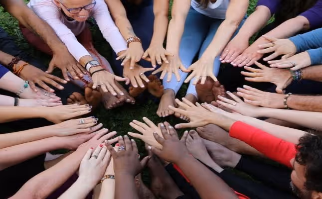 یاماها و نیاماها: مبانی اخلاقی و انضباطی در یوگا