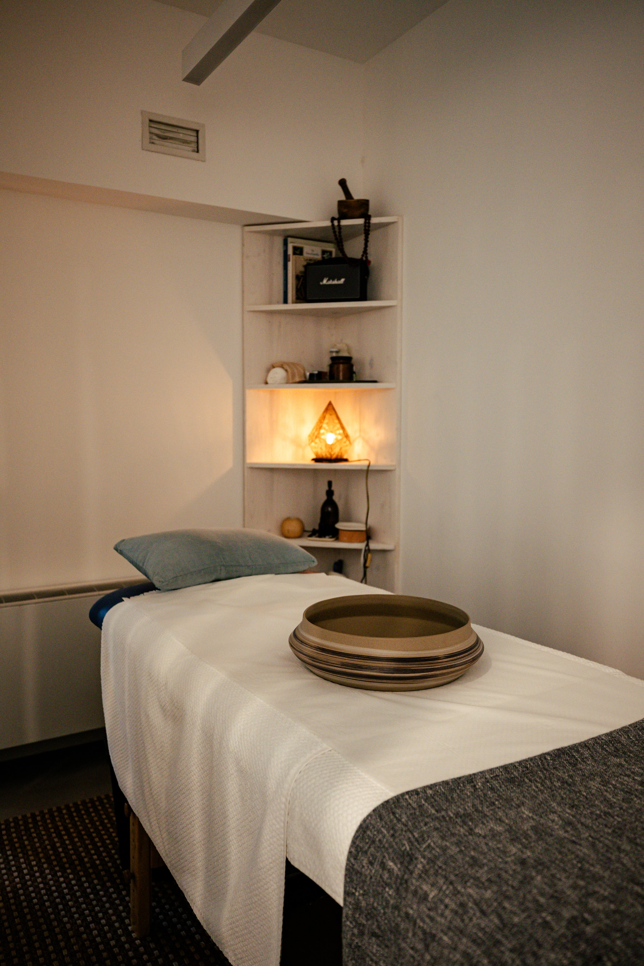 massage-room