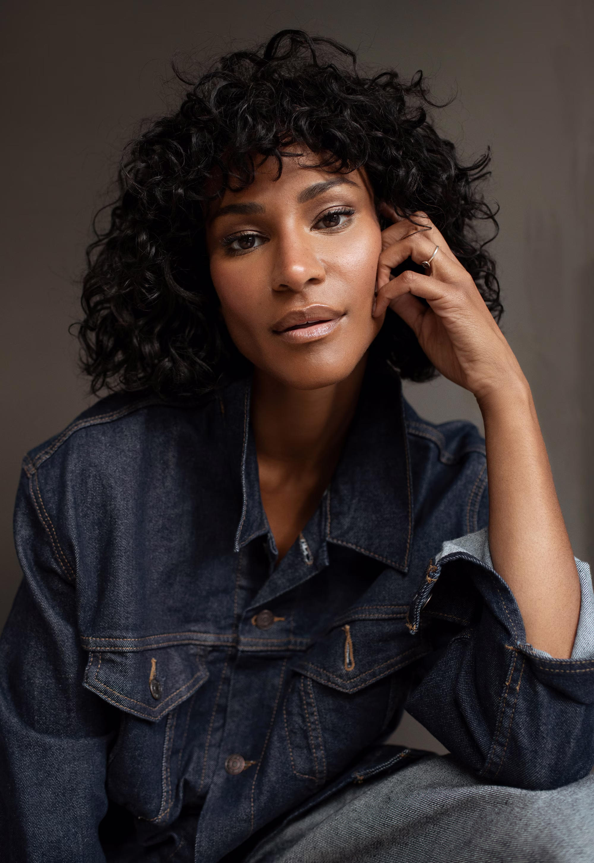 Naadei Lyonnais casting