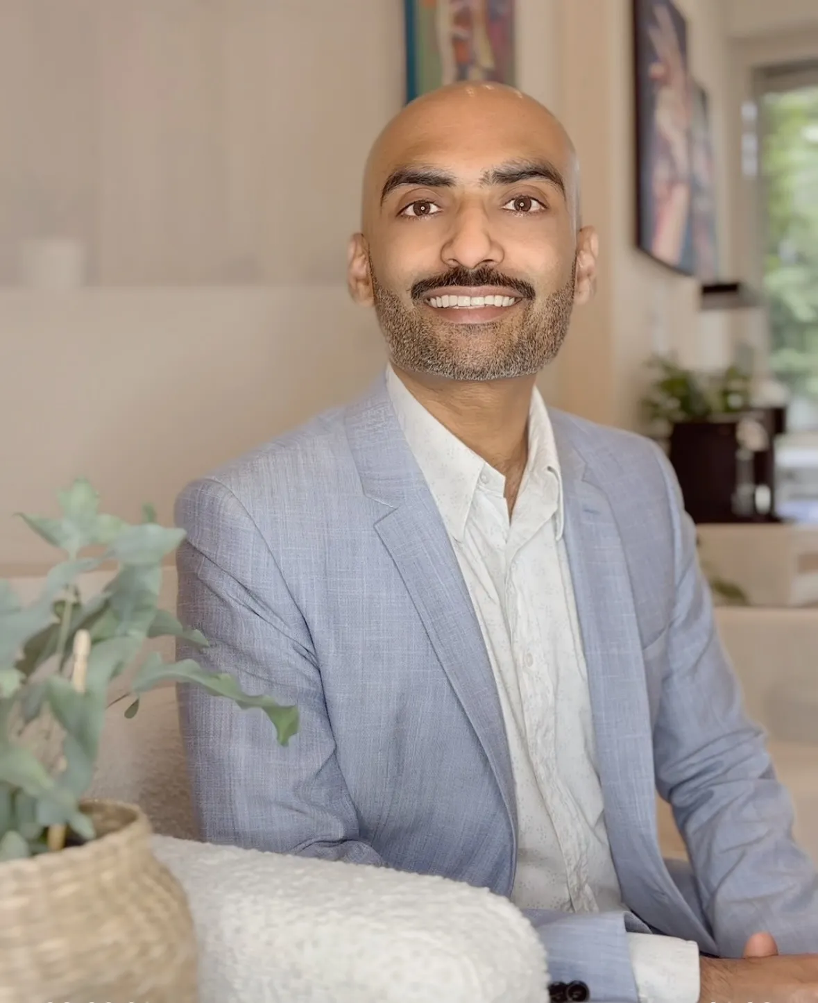 dr. vishal patel image