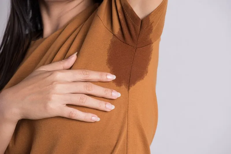 sweaty underarms