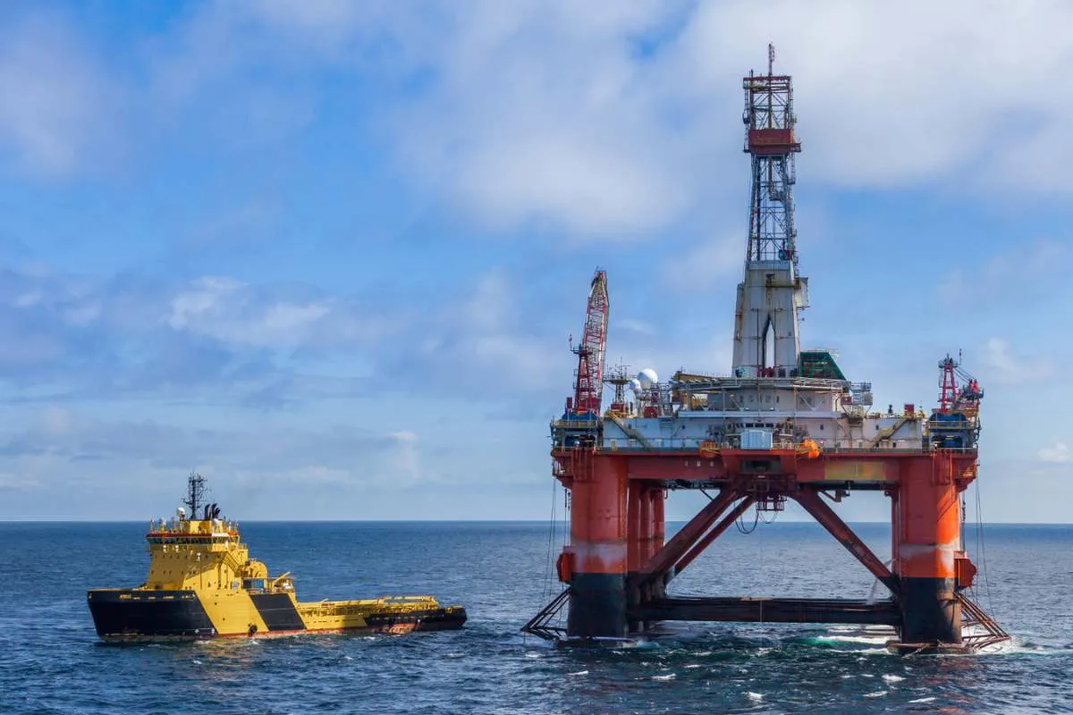 oil rig in norway