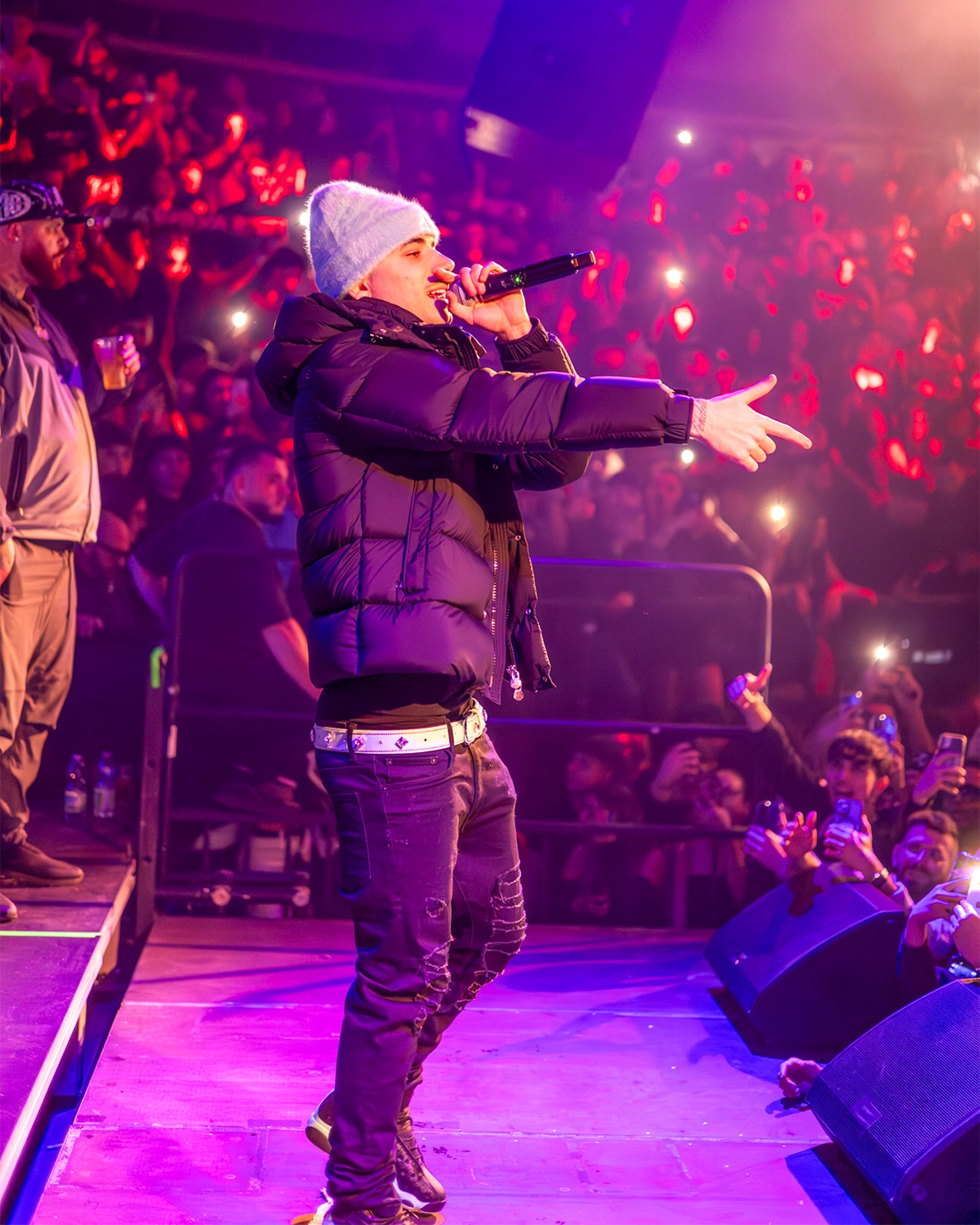 Artie 5ive drip con jeans Dripcity bianchi strappati